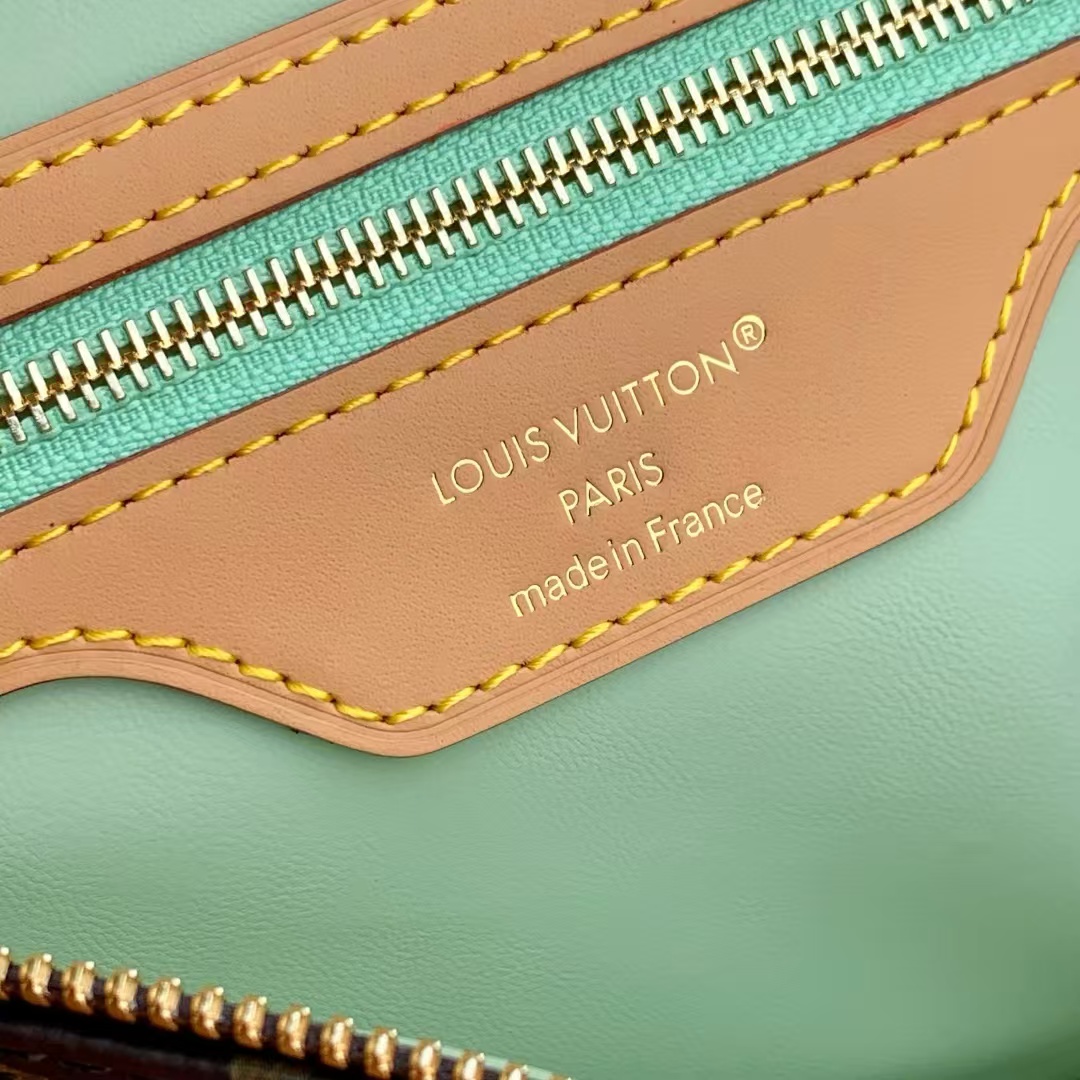 Louis Vuitton Speedy Soft 30 Lucky Handbag - Image 9