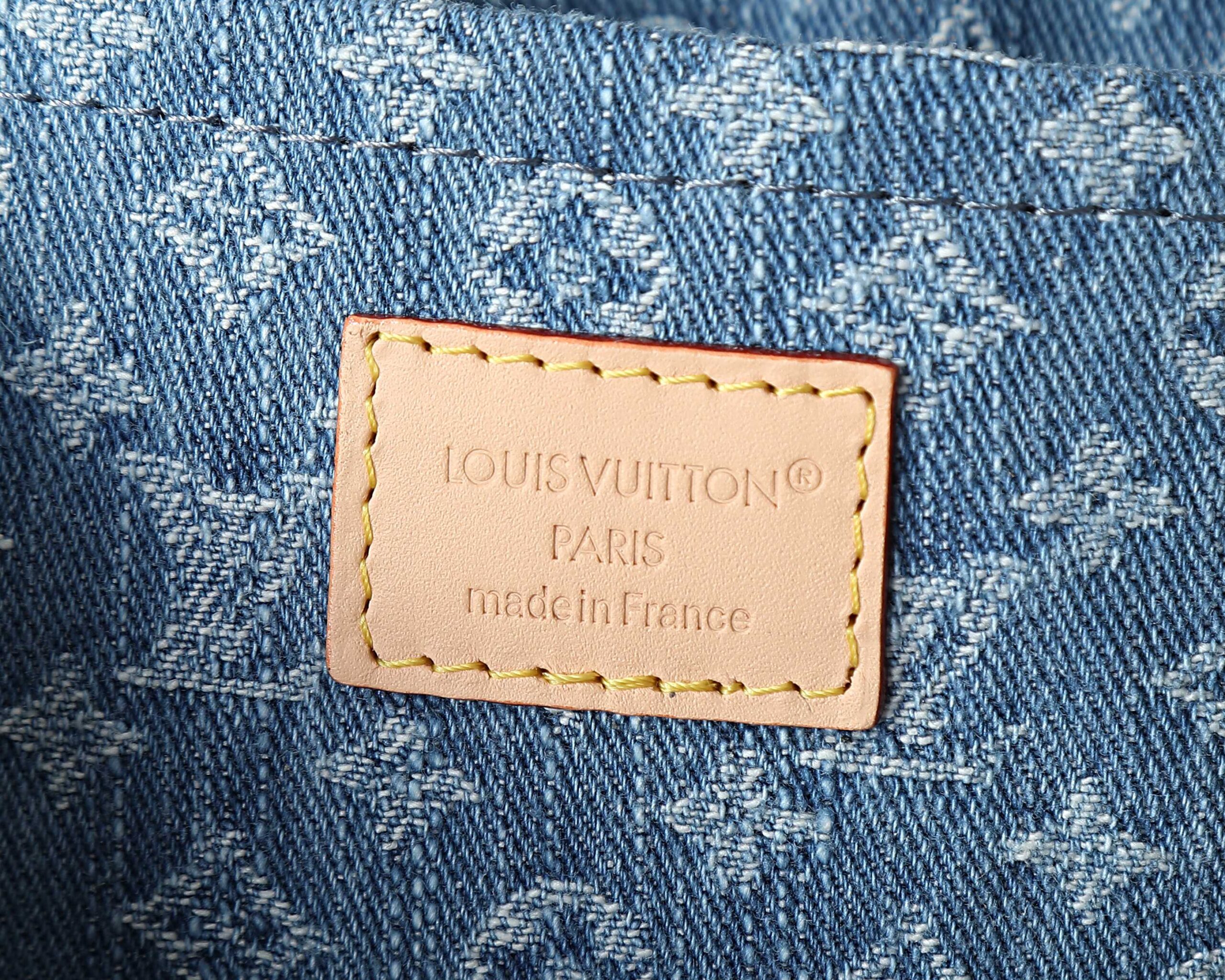 Louis Vuitton Speedy Soft 30 Handbag - Image 9