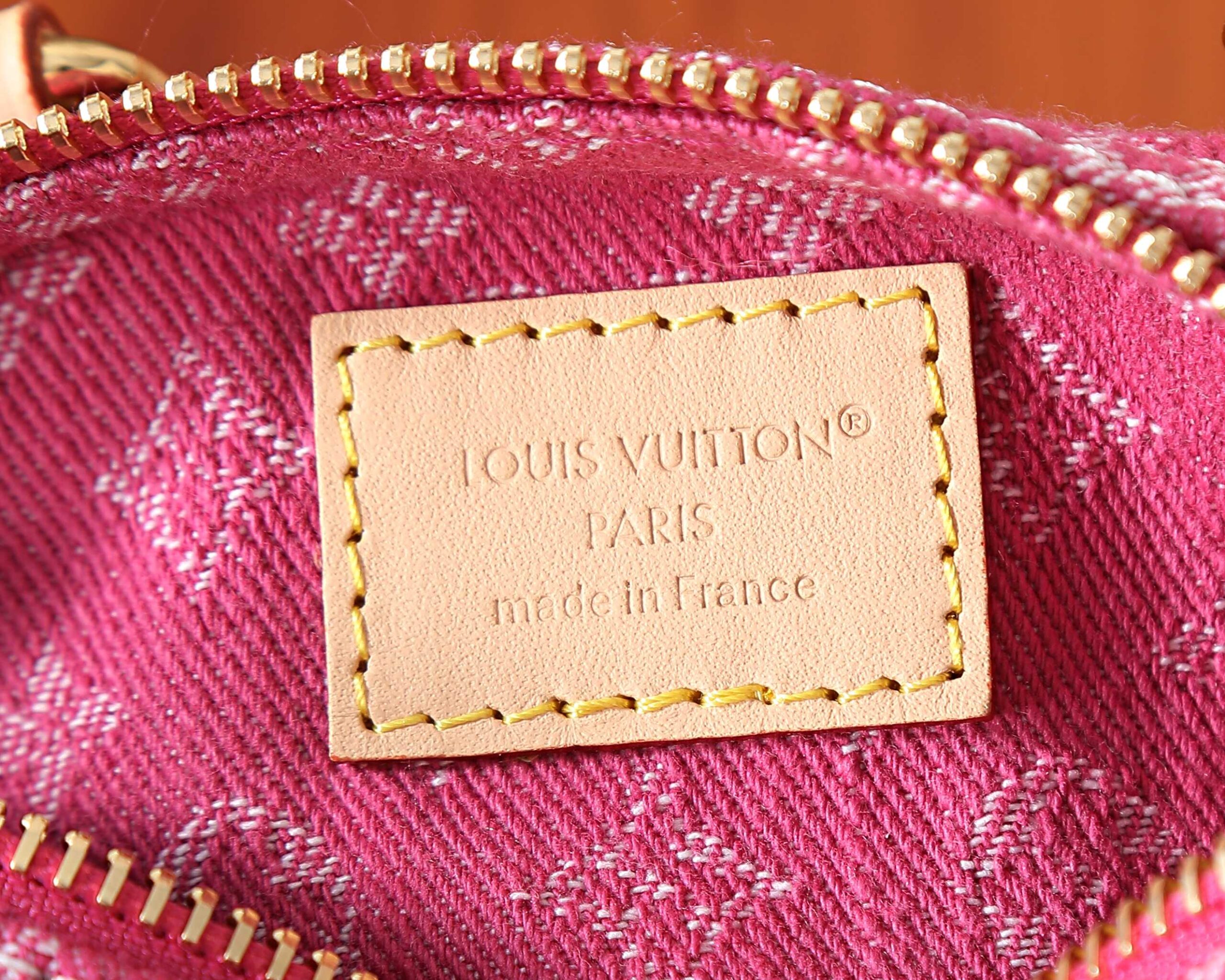 Louis Vuitton Nano Speedy Handbag - Image 9