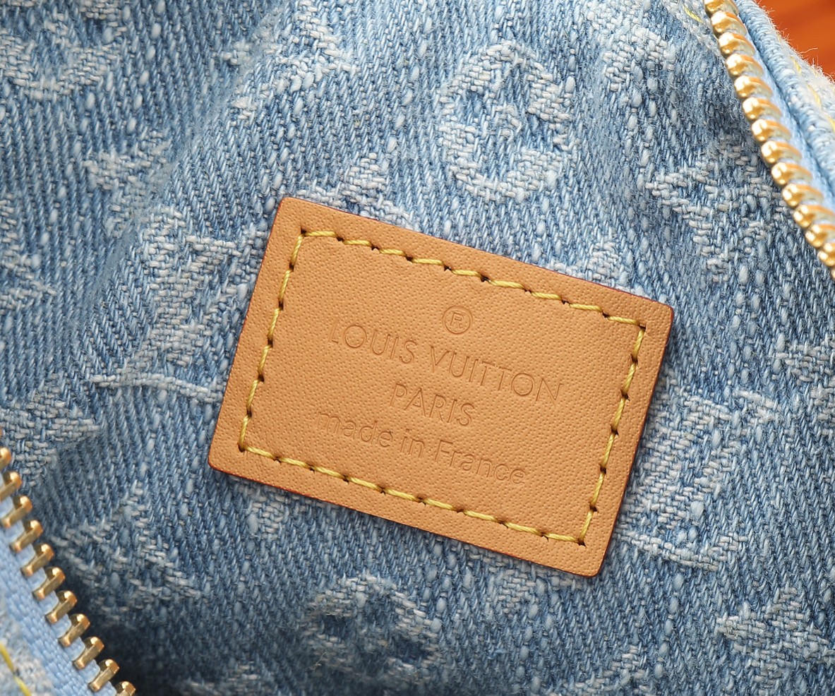 Louis Vuitton Loop Small Shoulder Bag in Monogram Denim - Image 9
