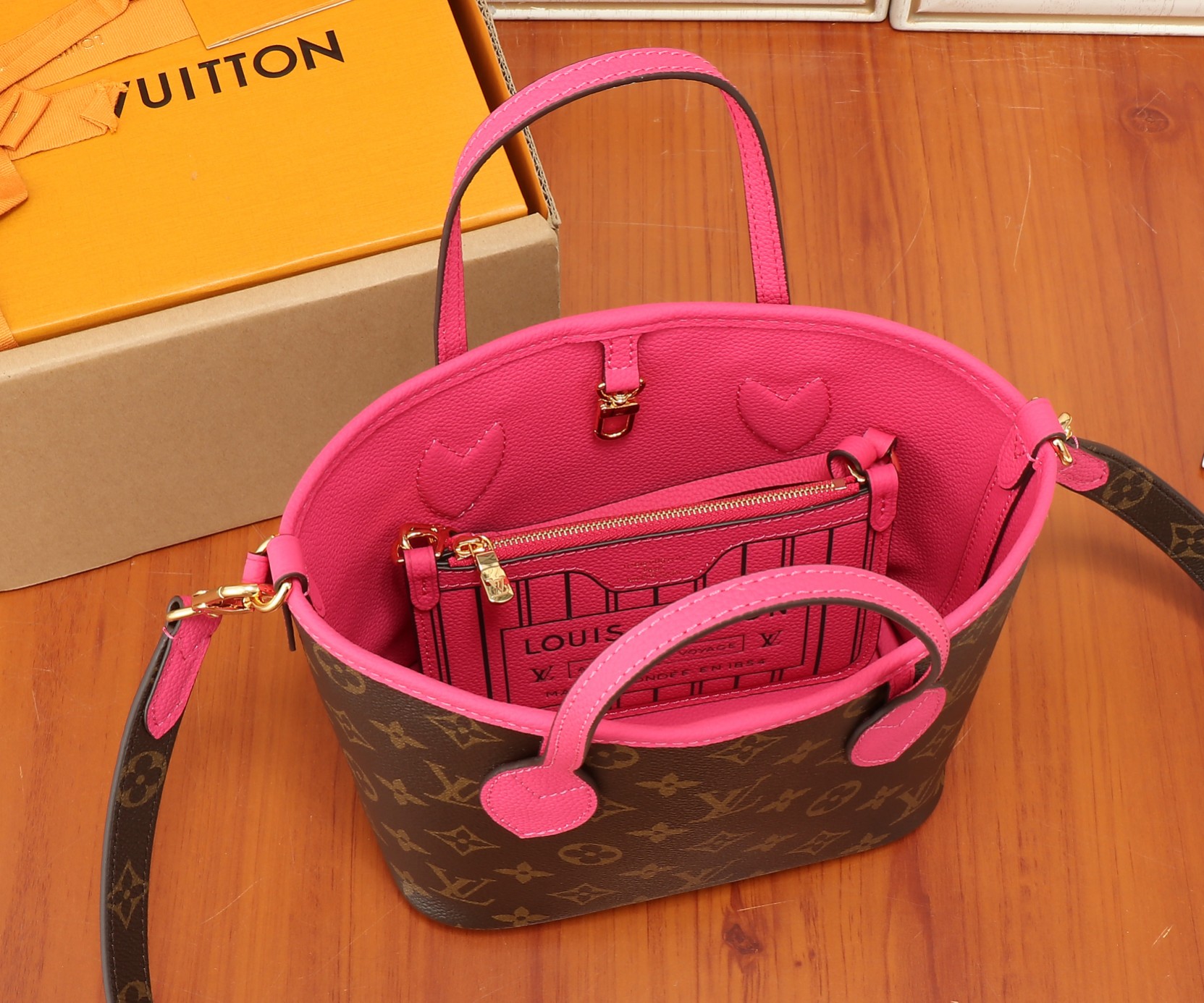 Louis Vuitton Neverfull Bandouliere Inside Out BB Handbag - Image 9