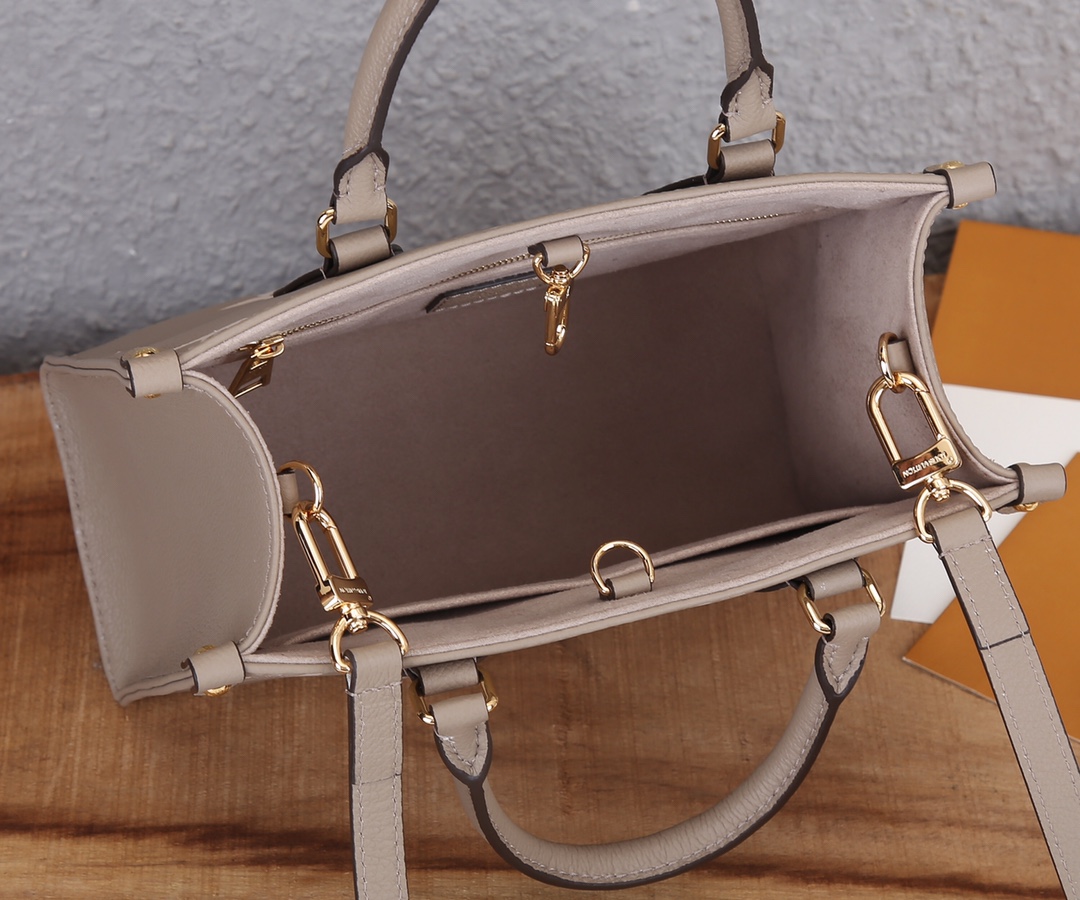 Louis Vuitton Onthego Small Tote Bag - Image 9