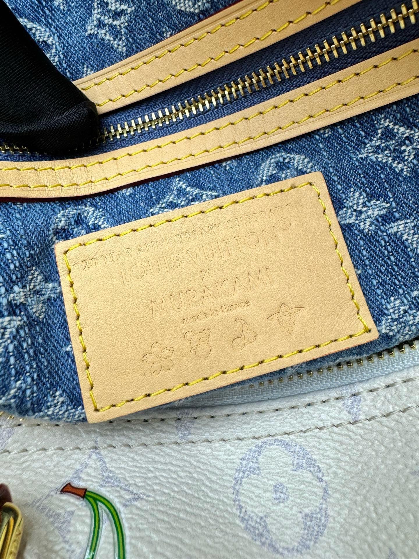 Louis Vuitton Speedy Soft 30 Handbag - Image 9