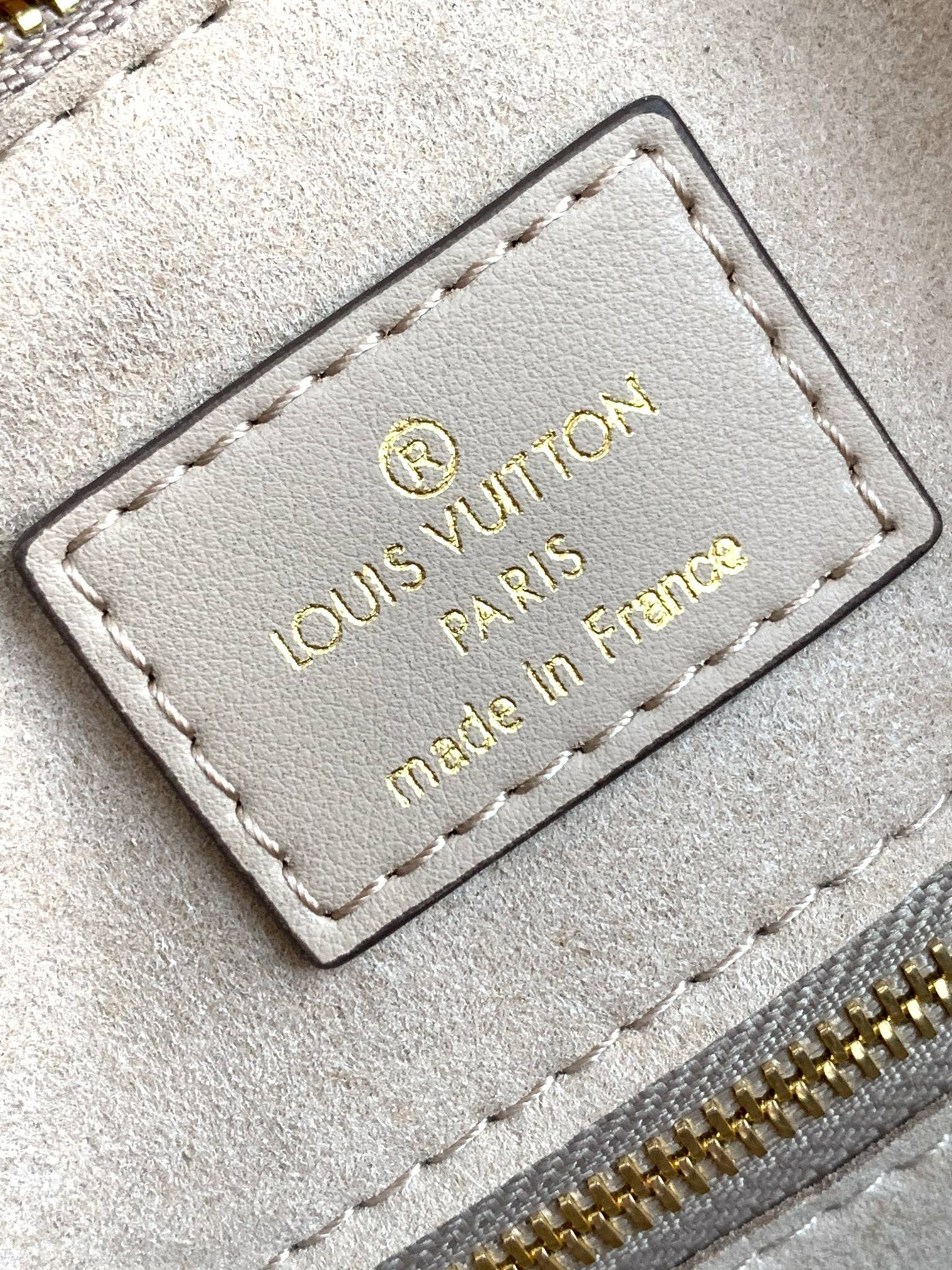 Louis Vuitton Speedy Bandoulière 25 Handbag - Image 9