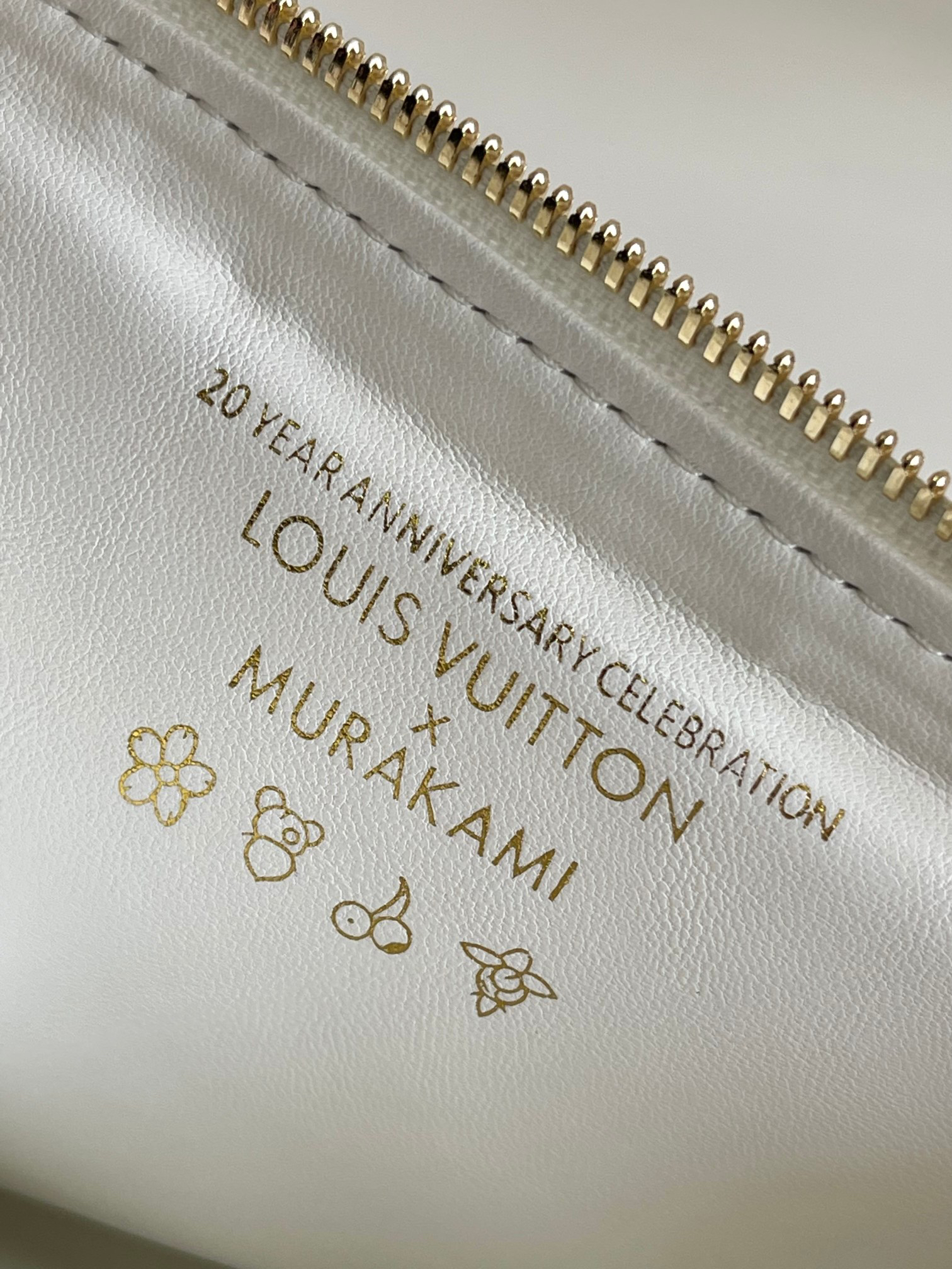Louis Vuitton Coussin Small Bag – Louis Vuitton x Takashi Murakami Re-edition - Image 9
