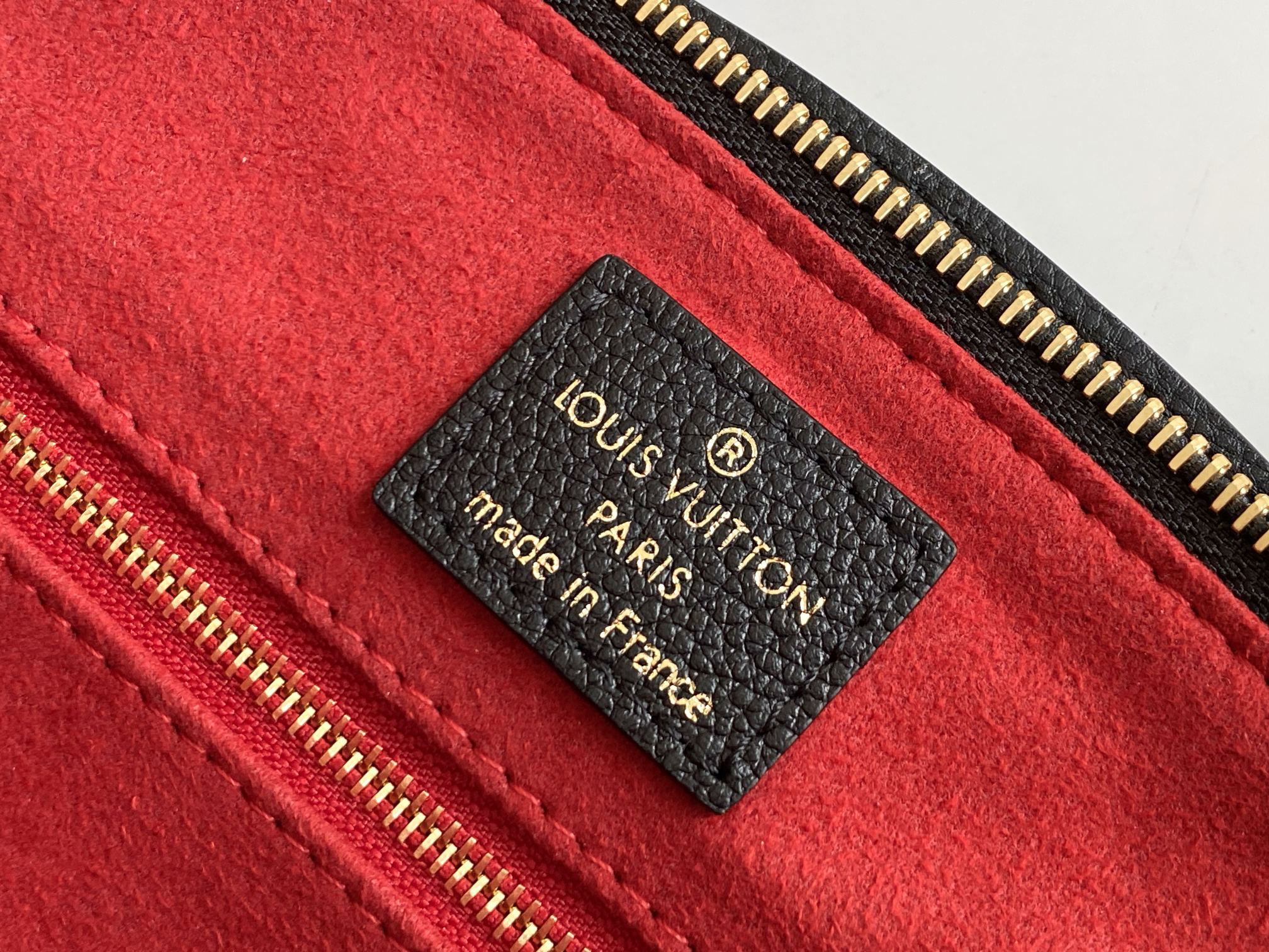 Louis Vuitton Grand Palais Handbag - Image 9