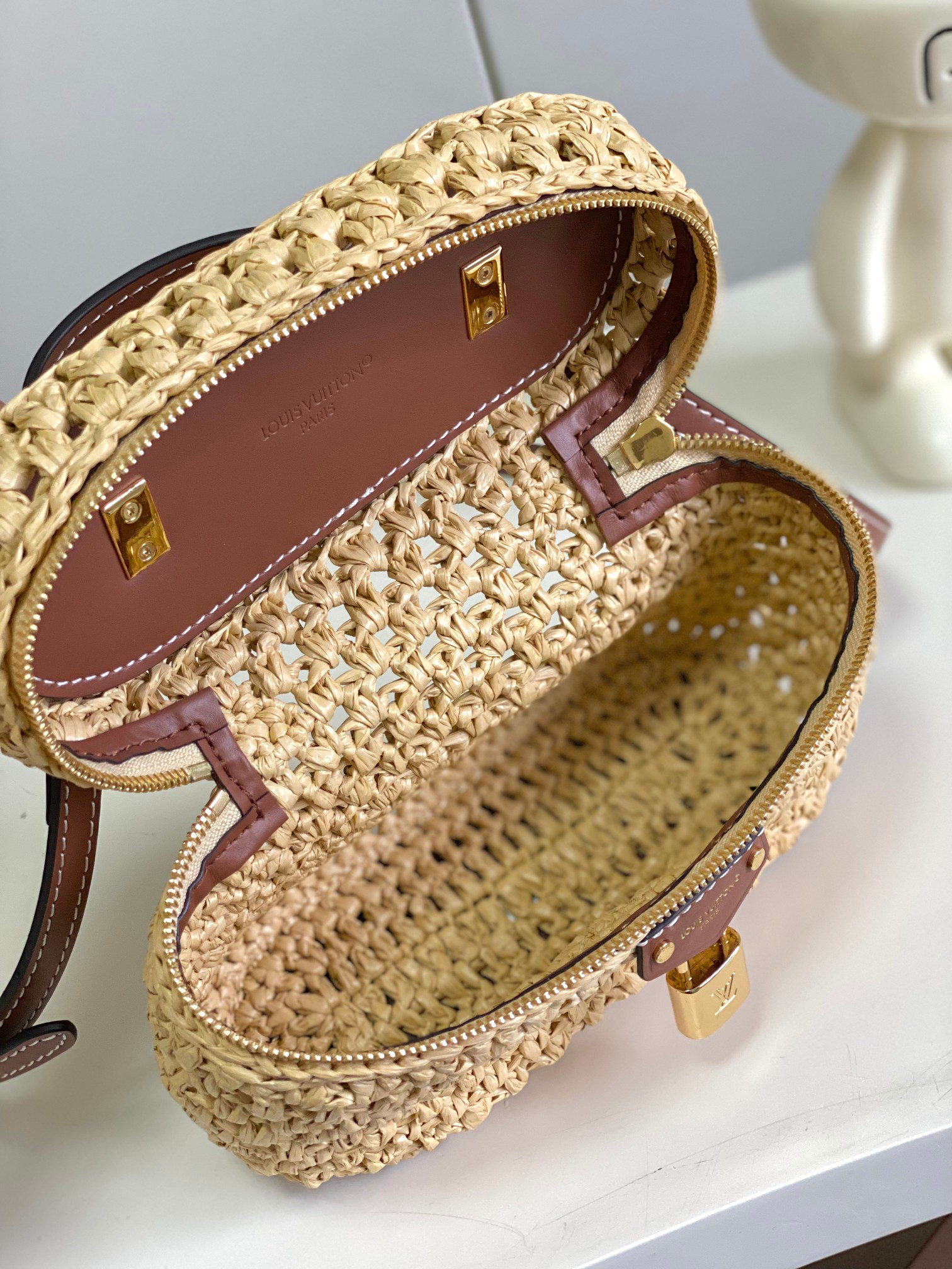 Louis Vuitton Vanity Chain Pouch Woven Crossbody Bag - Image 9