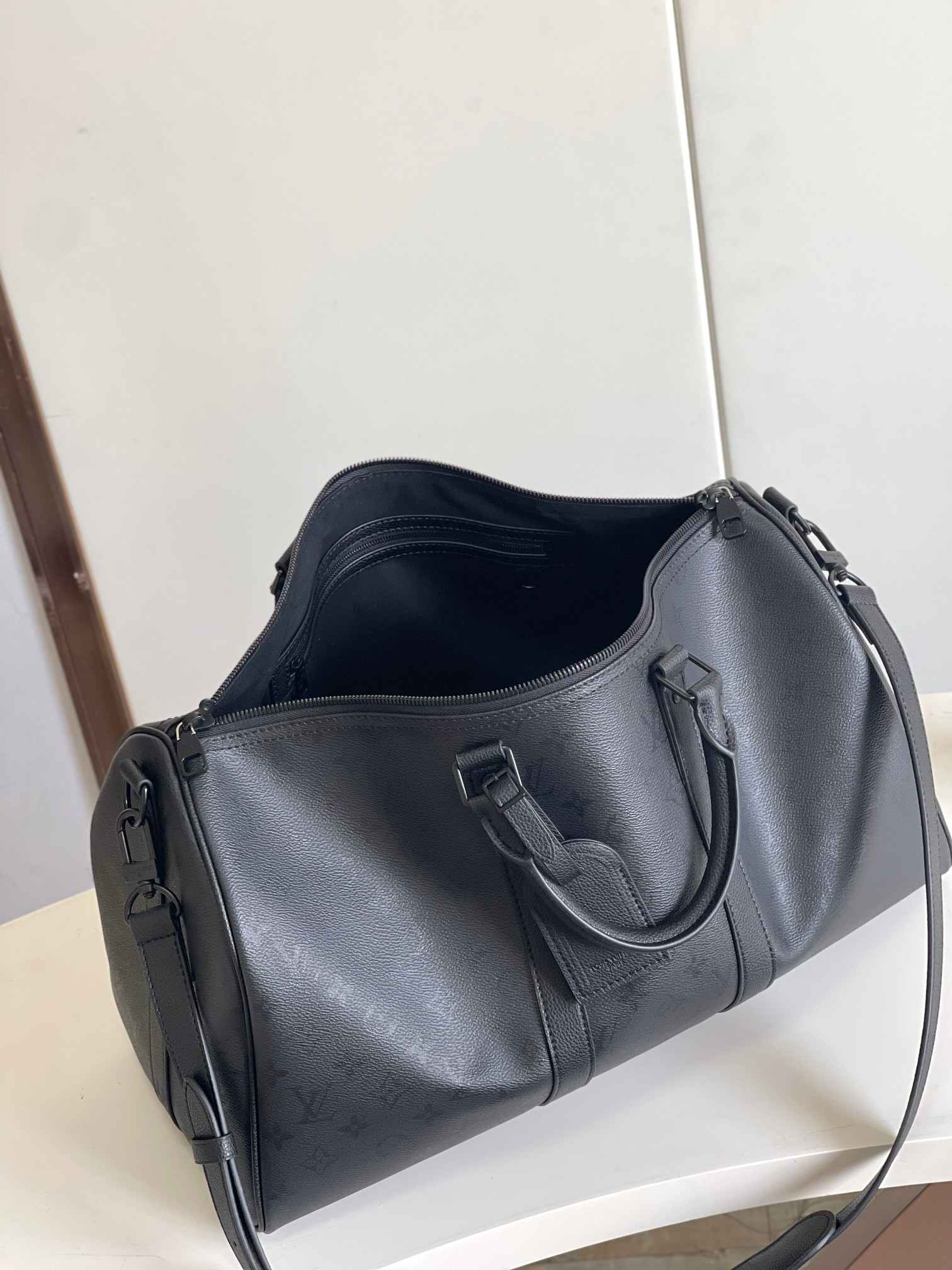 Louis Vuitton Keepall Bandoulière 45 Travel Bag – Monogram Midnight - Image 9