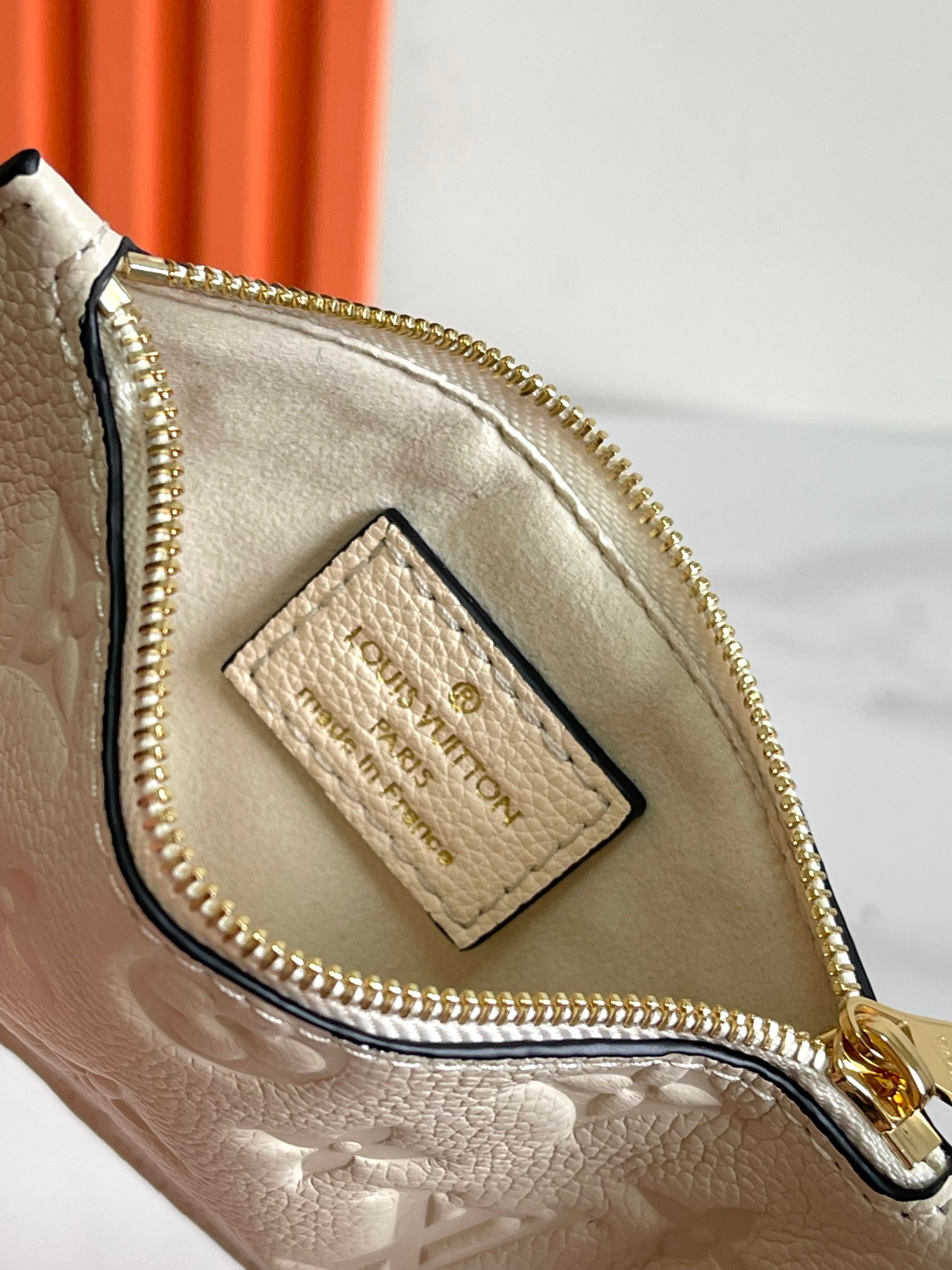 Louis Vuitton LV Bundle Monogram Empreinte Leather Shoulder Bag - Image 9