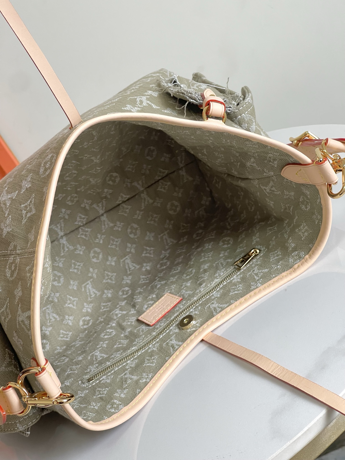 Louis Vuitton Carryall Cargo Small Handbag – Denim Rendez-Vous - Image 9