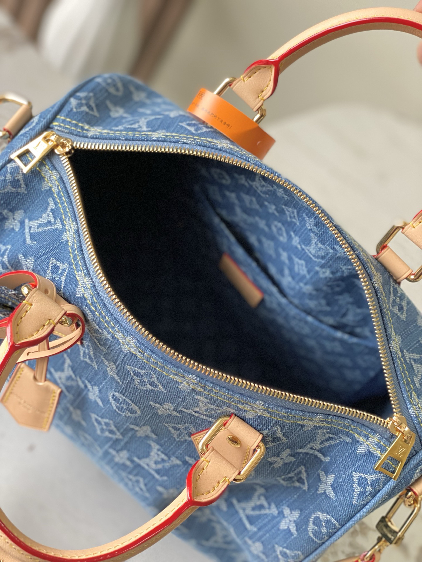 Louis Vuitton Speedy Bandoulière 30 Denim Handbag - Image 9