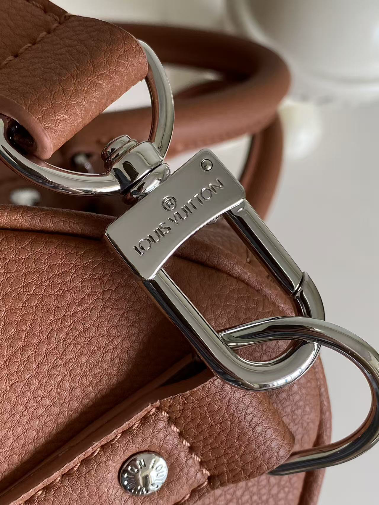 Louis Vuitton Keepall Bandoulière 35 Travel Bag - Image 9