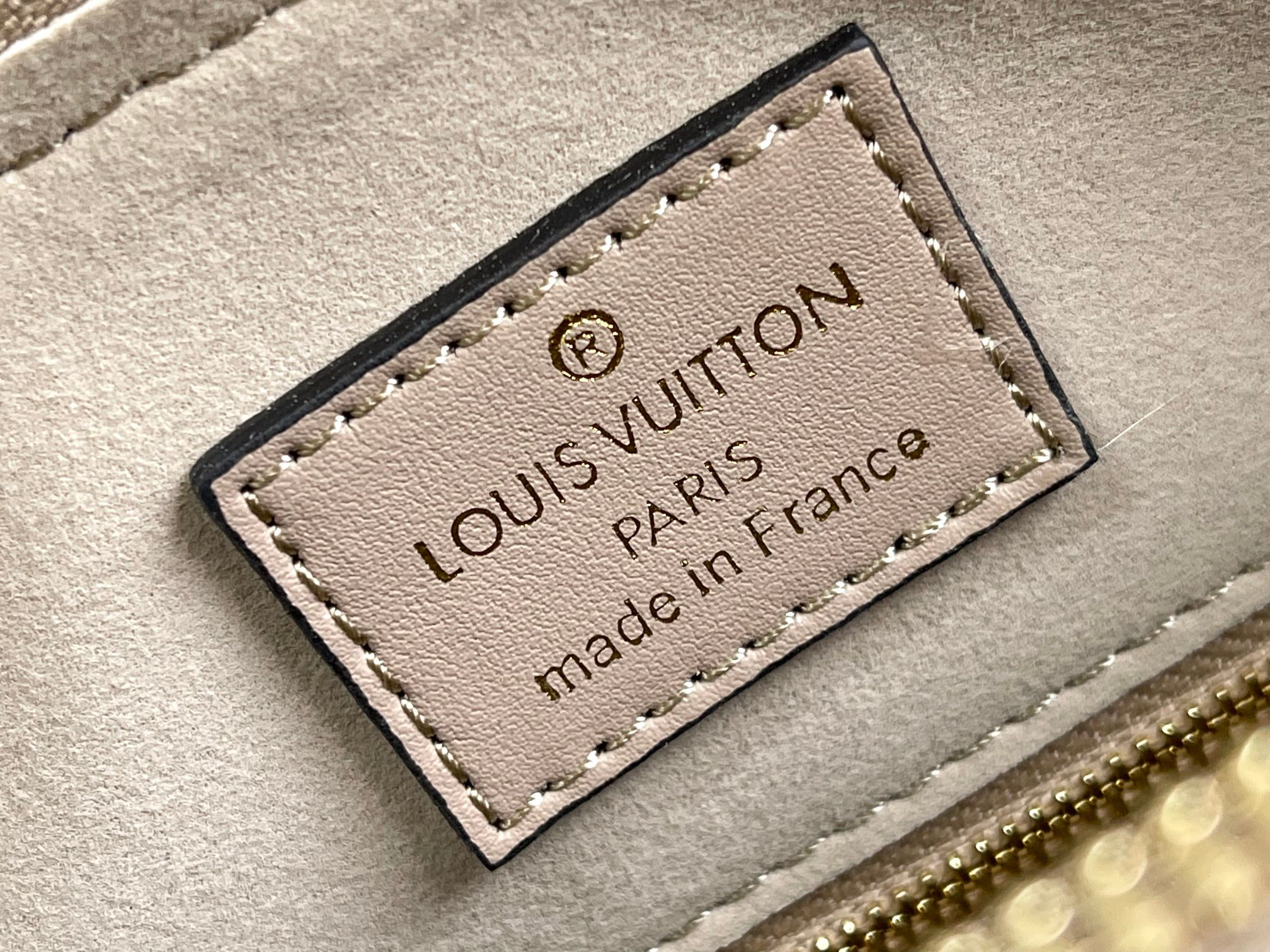 Louis Vuitton Speedy Bandouliere 25 Monogram Empreinte Leather Bag - Image 9