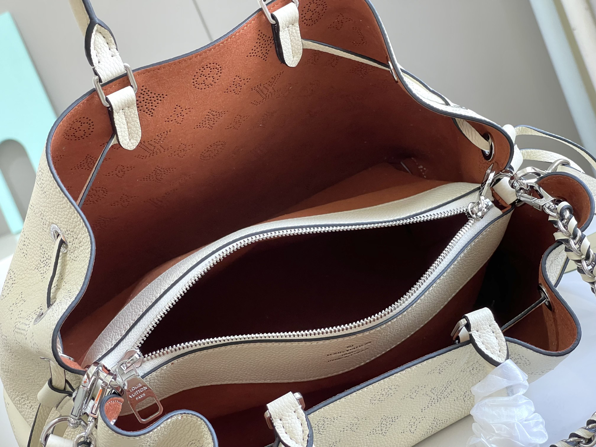 Bella Tote Bag - Image 9