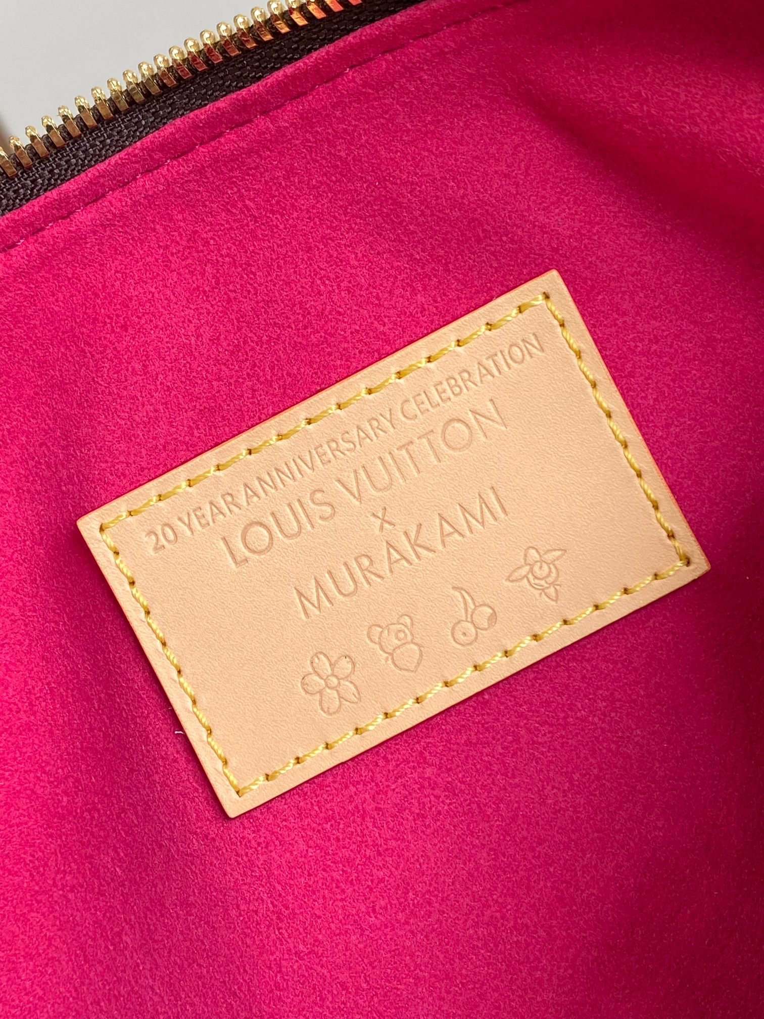 Louis Vuitton Speedy Bandoulière 20 Monogram Crossbody Bag - Image 9