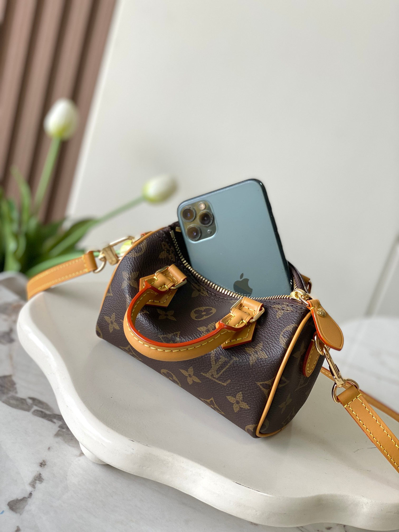 Louis Vuitton Nano Speedy Handbag in Monogram Canvas - Image 9