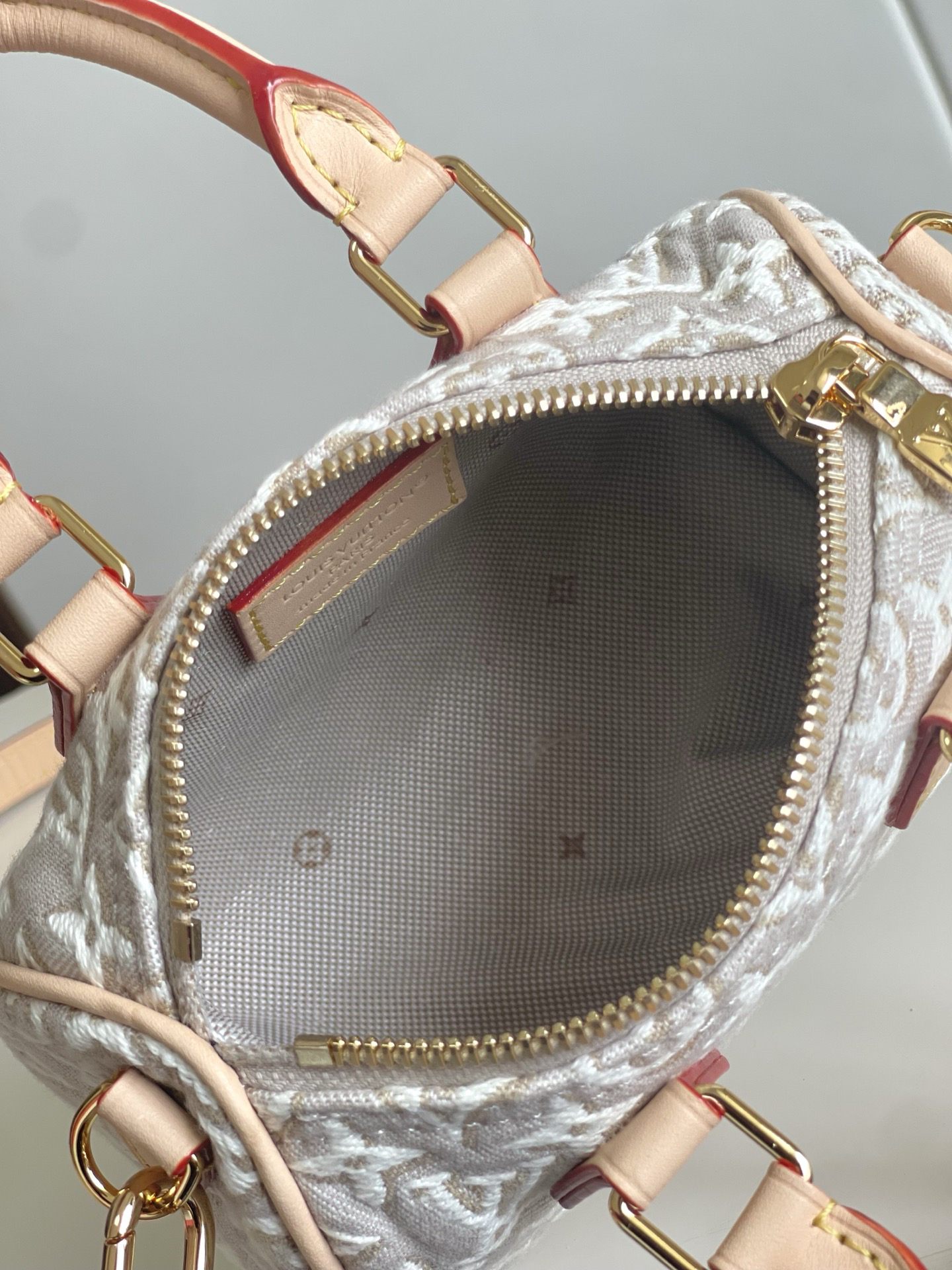 Nano Speedy Handbag M28502 in White Monogram Canvas - Image 9