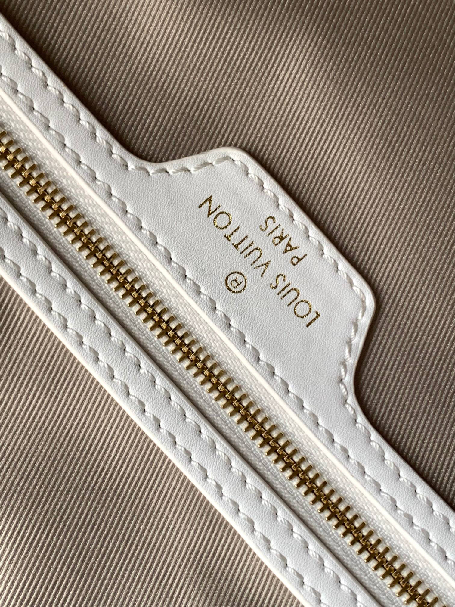 Louis Vuitton Neverfull MM Tote Bag – Poolside Capsule Collection - Image 9