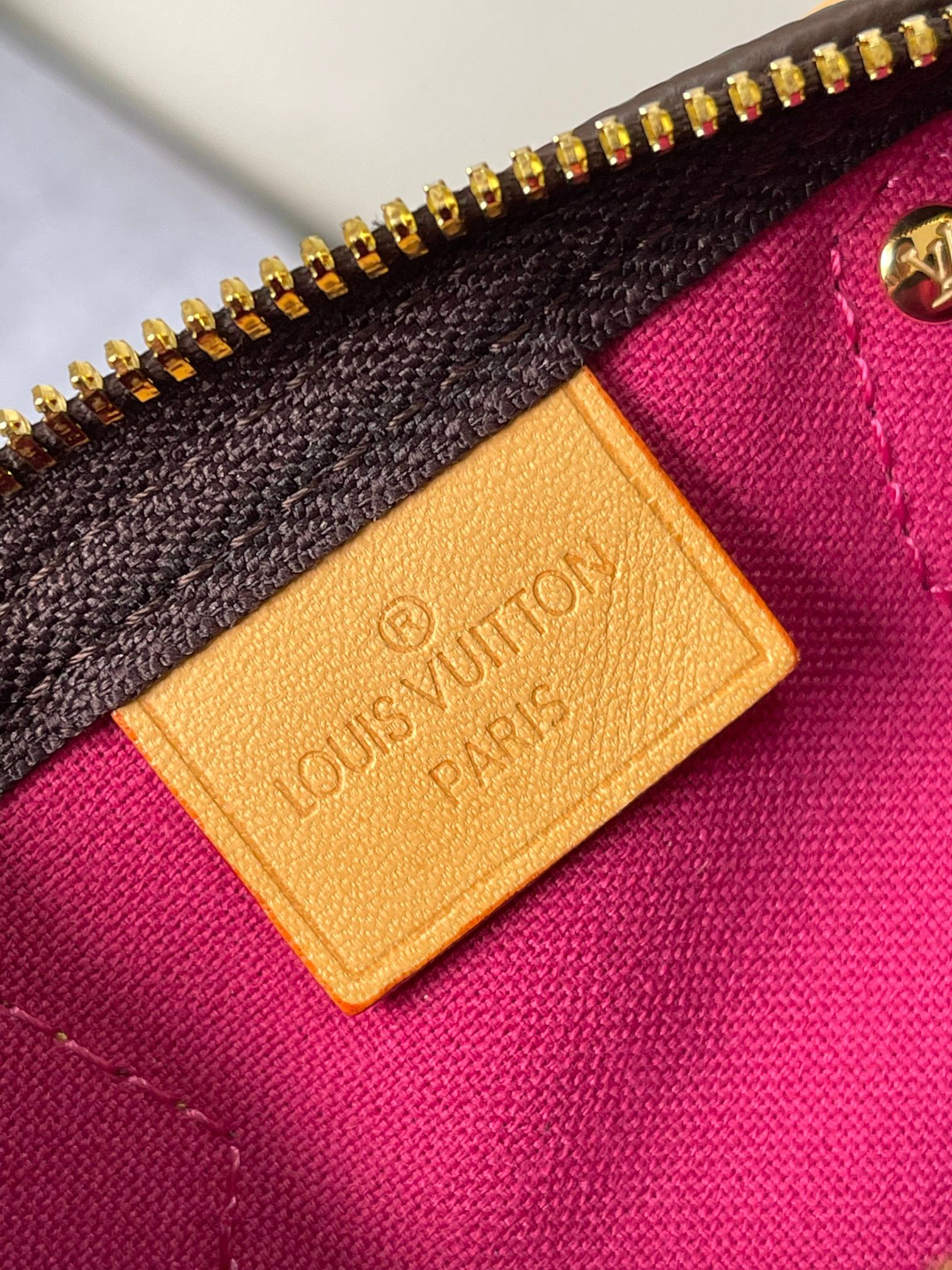 Louis Vuitton Nano Speedy Handbag in Monogram Canvas and Pink Leather - Image 9
