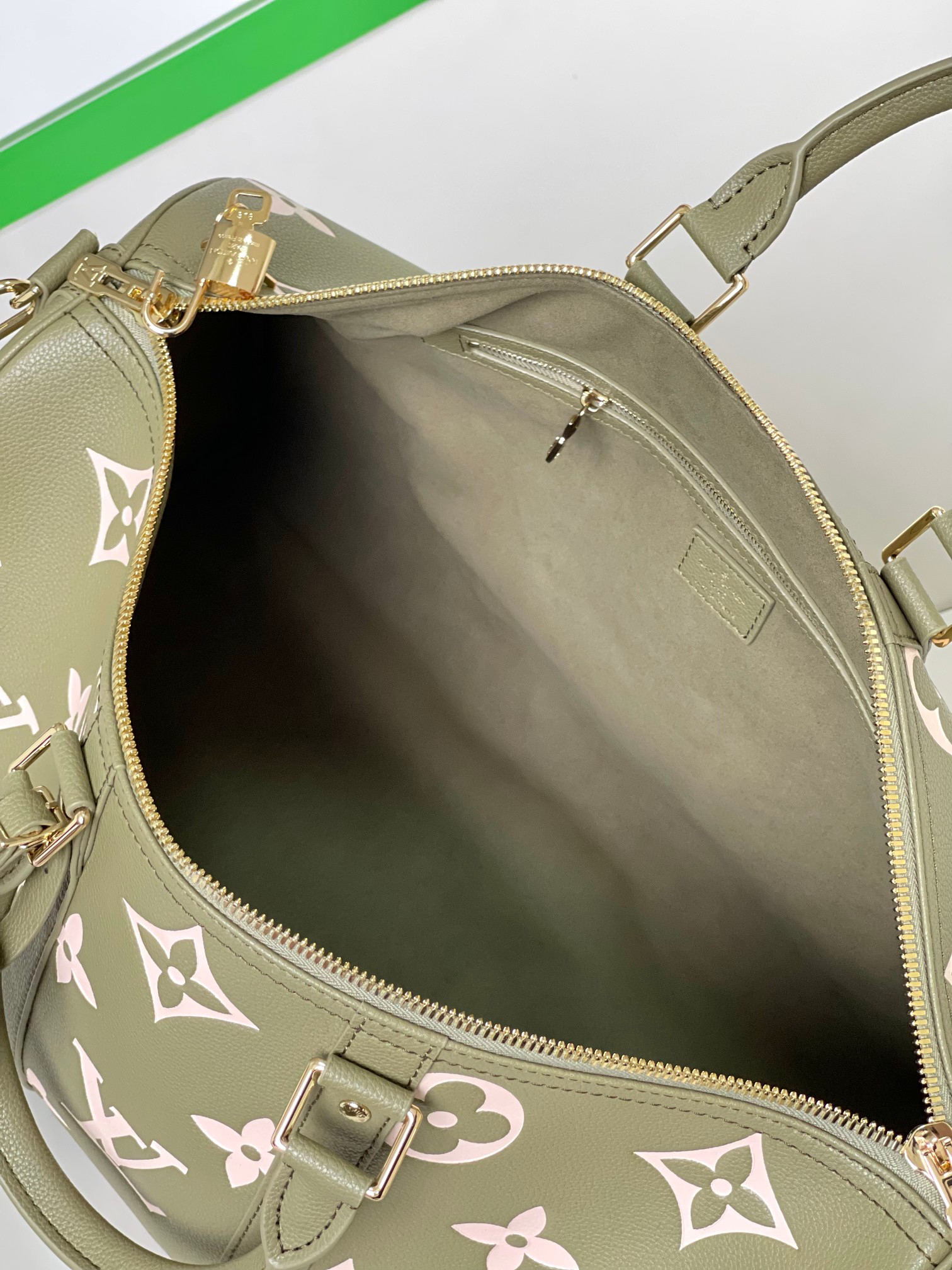 Louis Vuitton Keepall Bandoulière 45 Monogram Empreinte Leather Travel Bag - Image 9