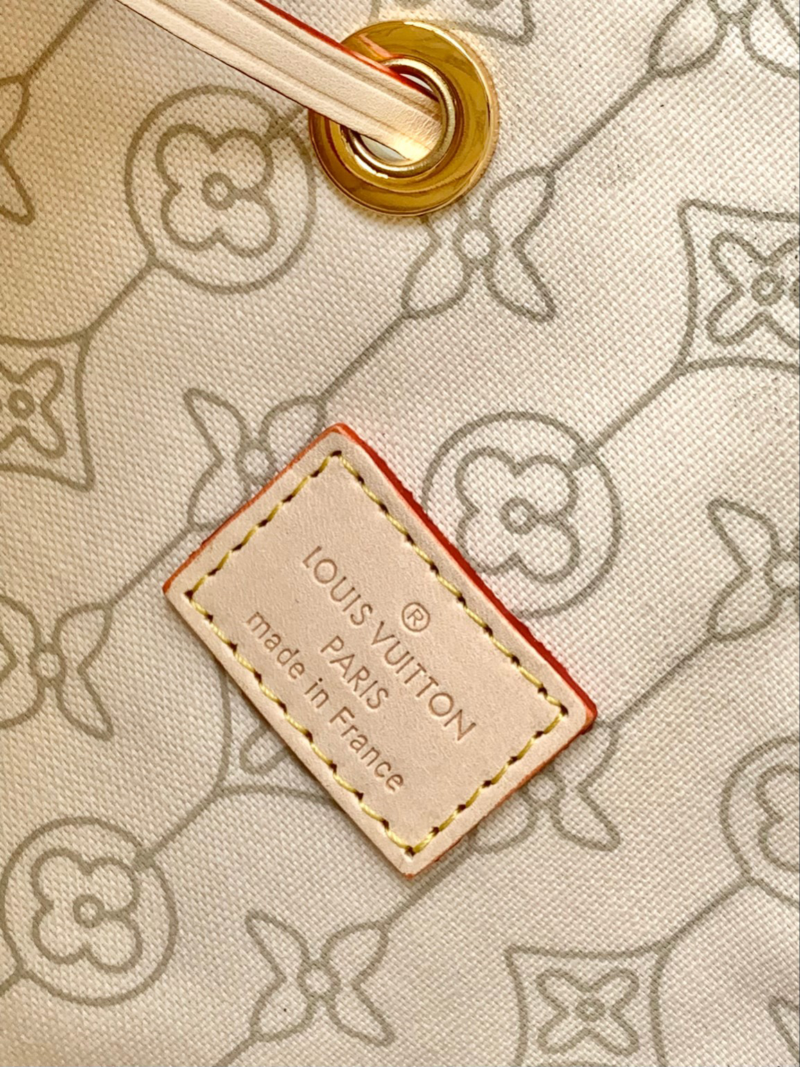 Louis Vuitton Neverfull White Checkerboard Printed Leather Tote Bag - Image 9