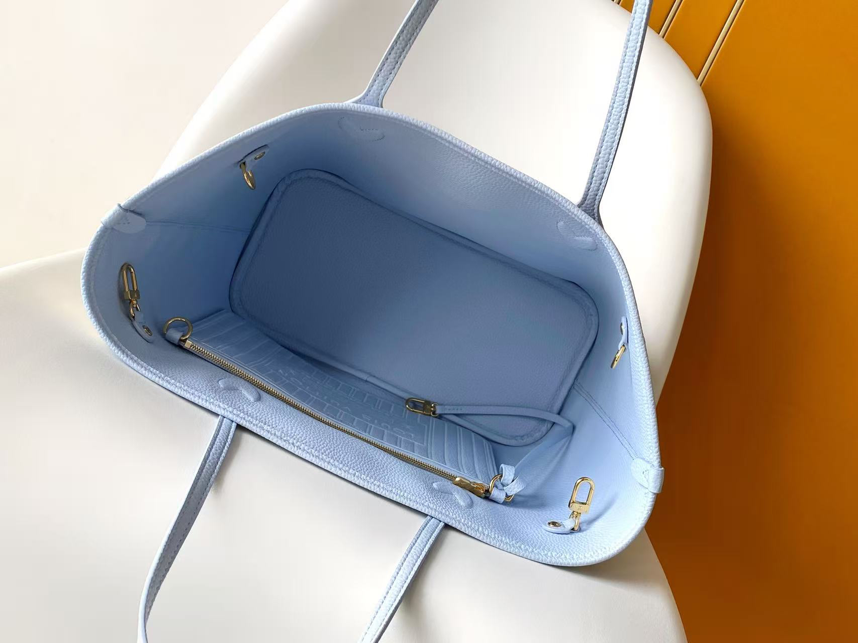 Louis Vuitton Neverfull Bandoulière Inside Out BB Handbag - Image 9