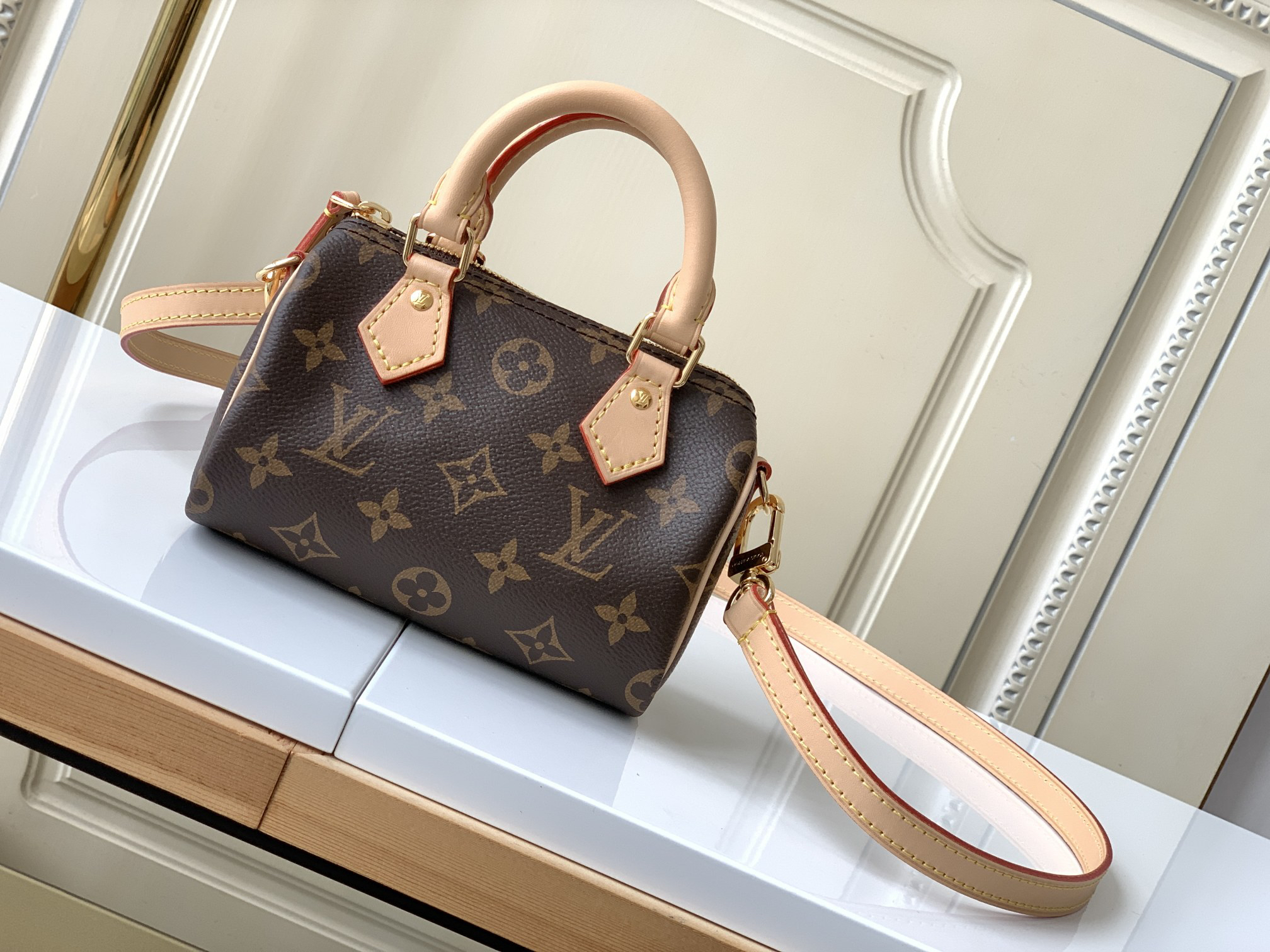 Louis Vuitton Nano Speedy Bag M81085 - Image 9