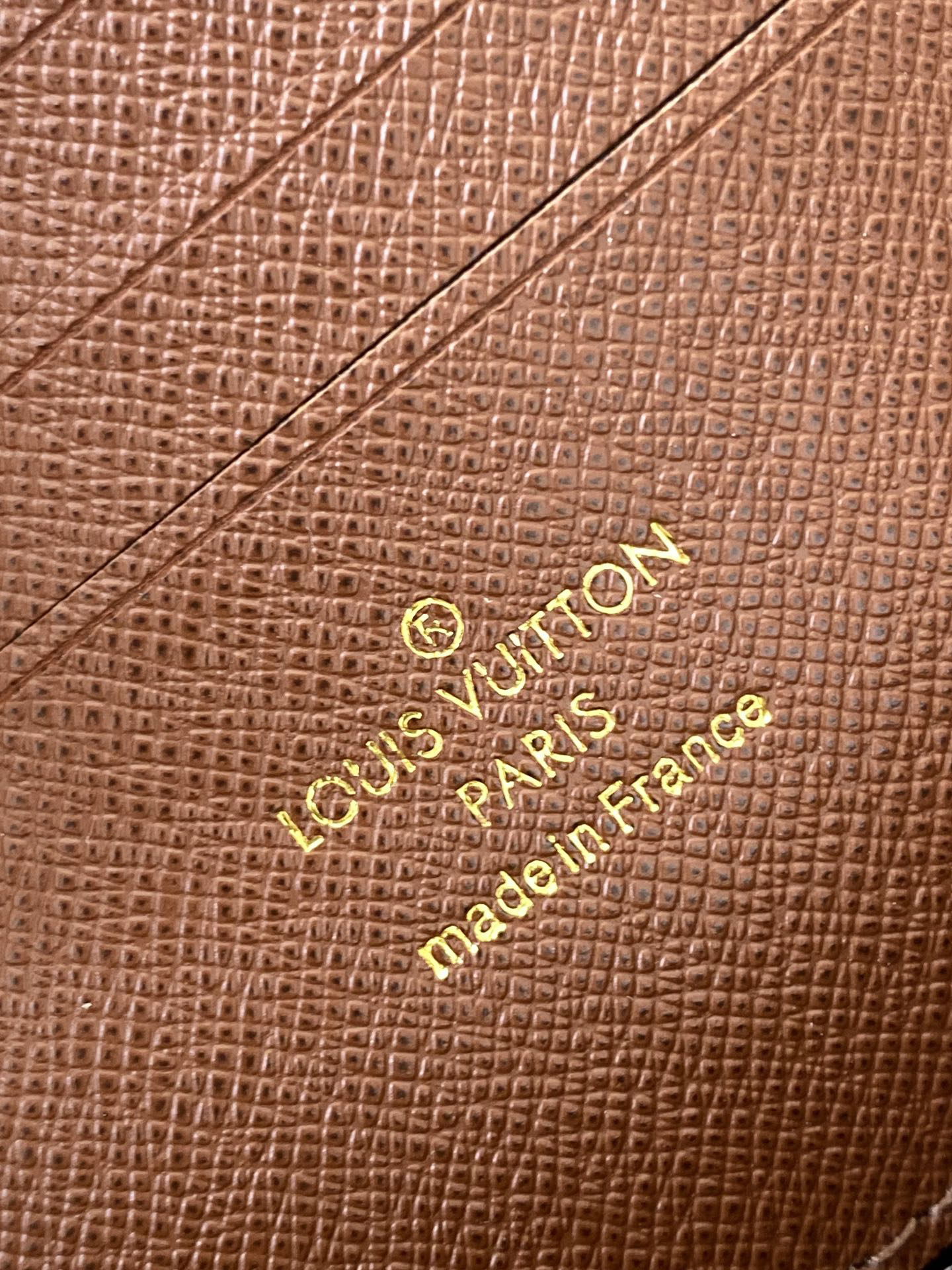 Louis Vuitton Wallet On Chain Ivy M81911 - Image 9