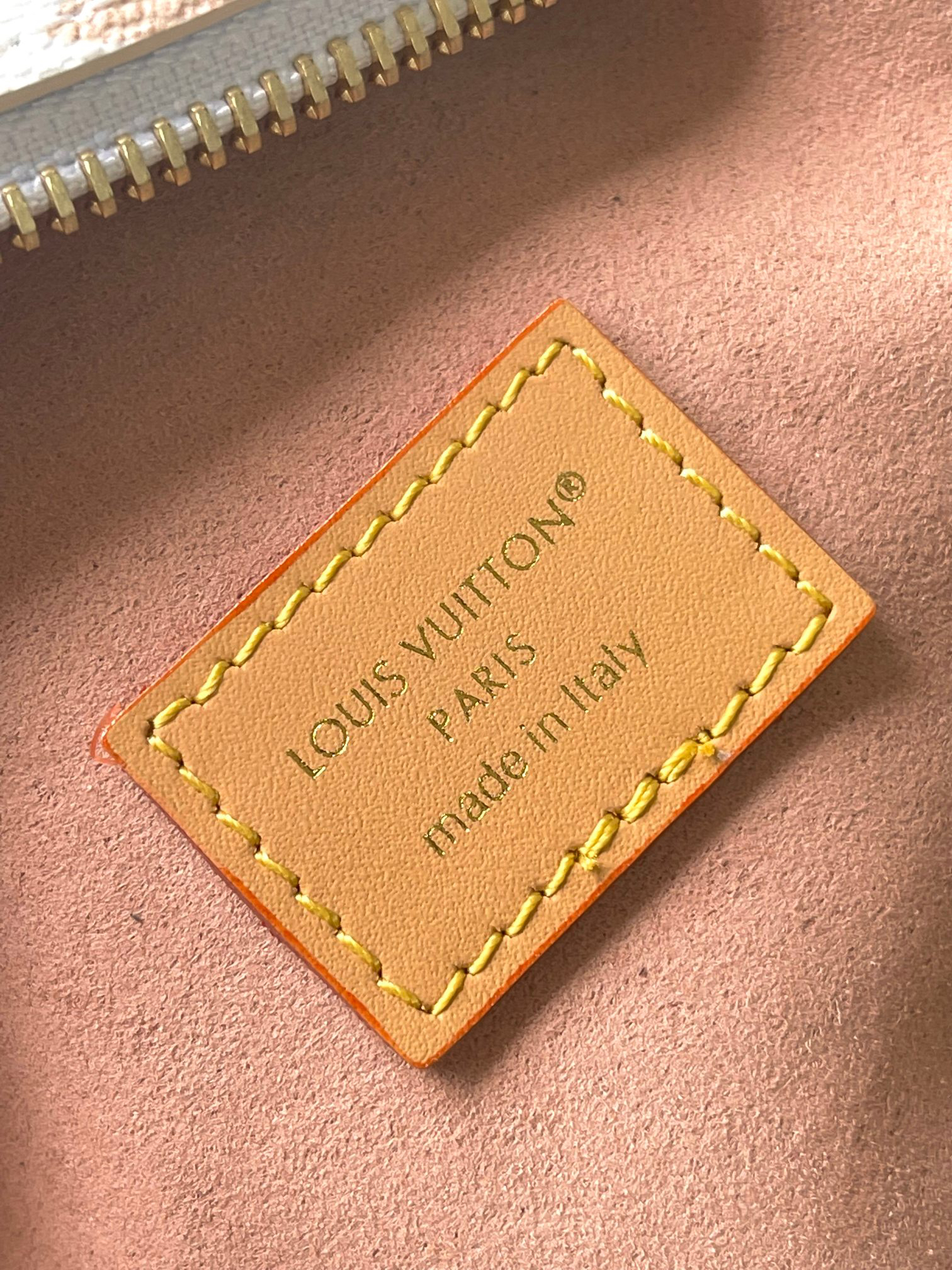 Louis Vuitton Side Trunk MM Monogram Dune Handbag - Image 9