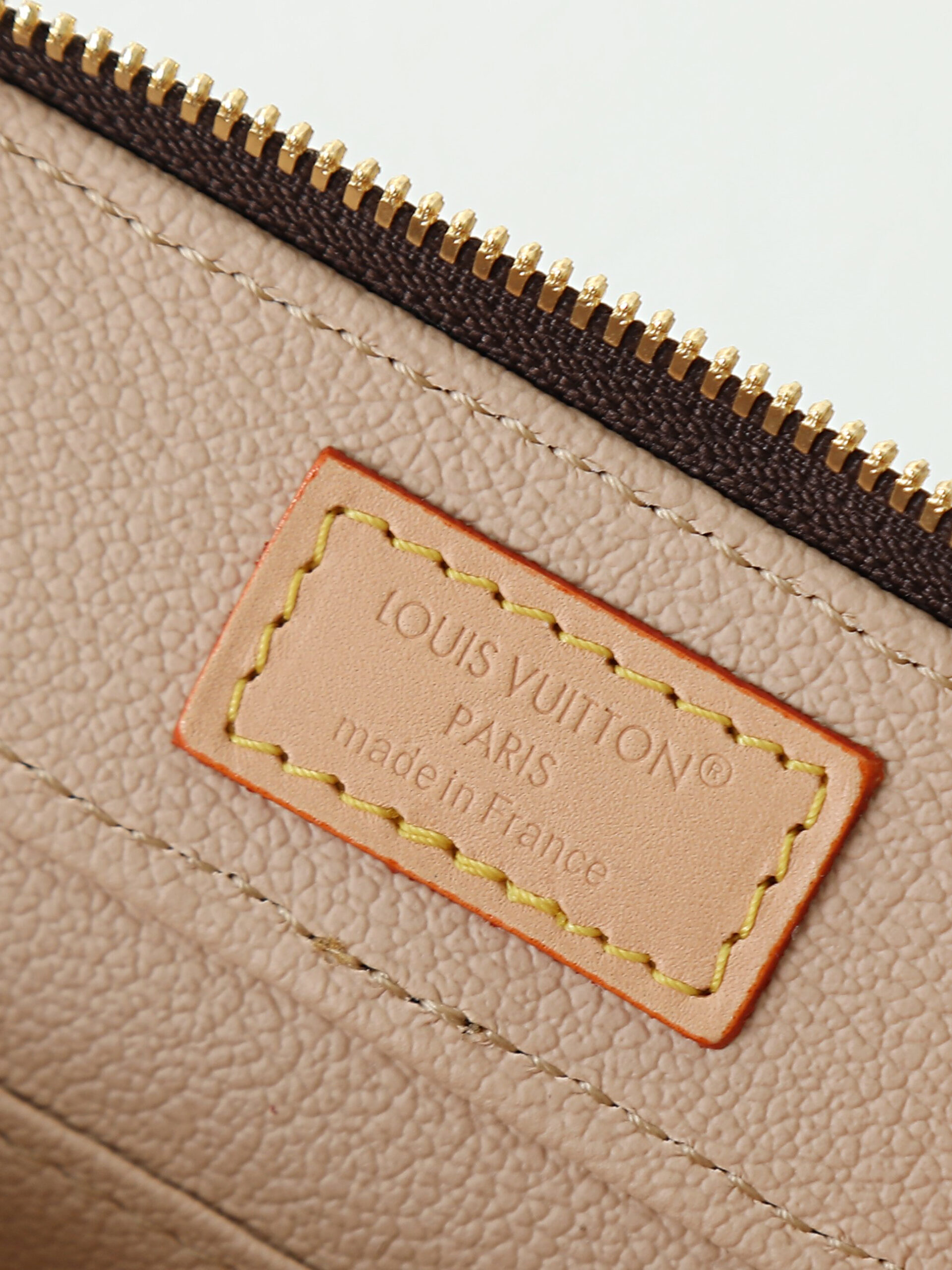 NiceBeauty Pouch M83079 in Monogram Canvas - Image 9