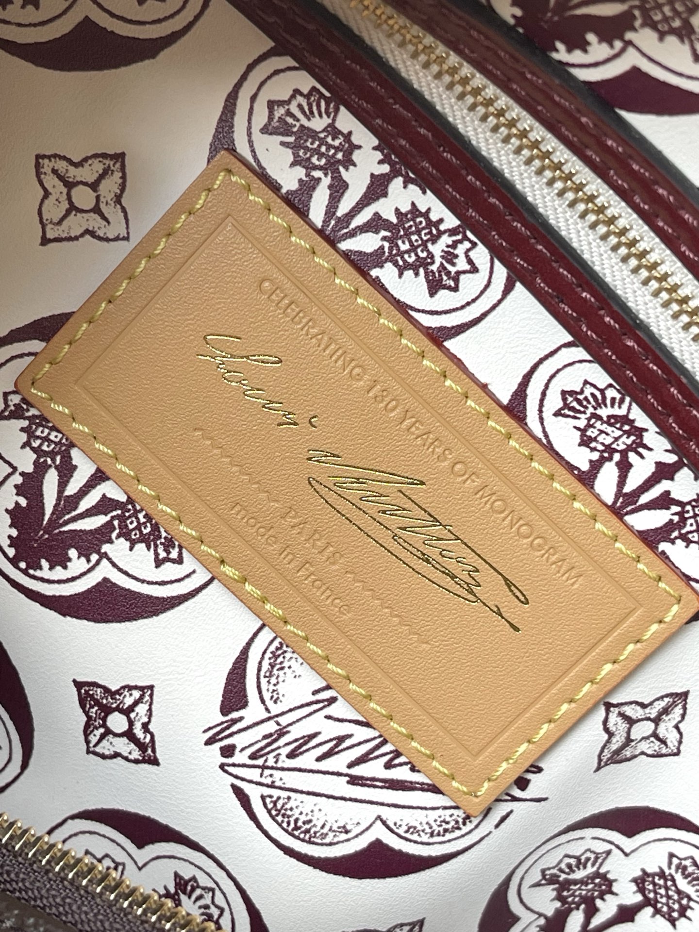 Louis Vuitton Speedy Soft 30 Crossbody Bag in Monogram Canvas - Image 9
