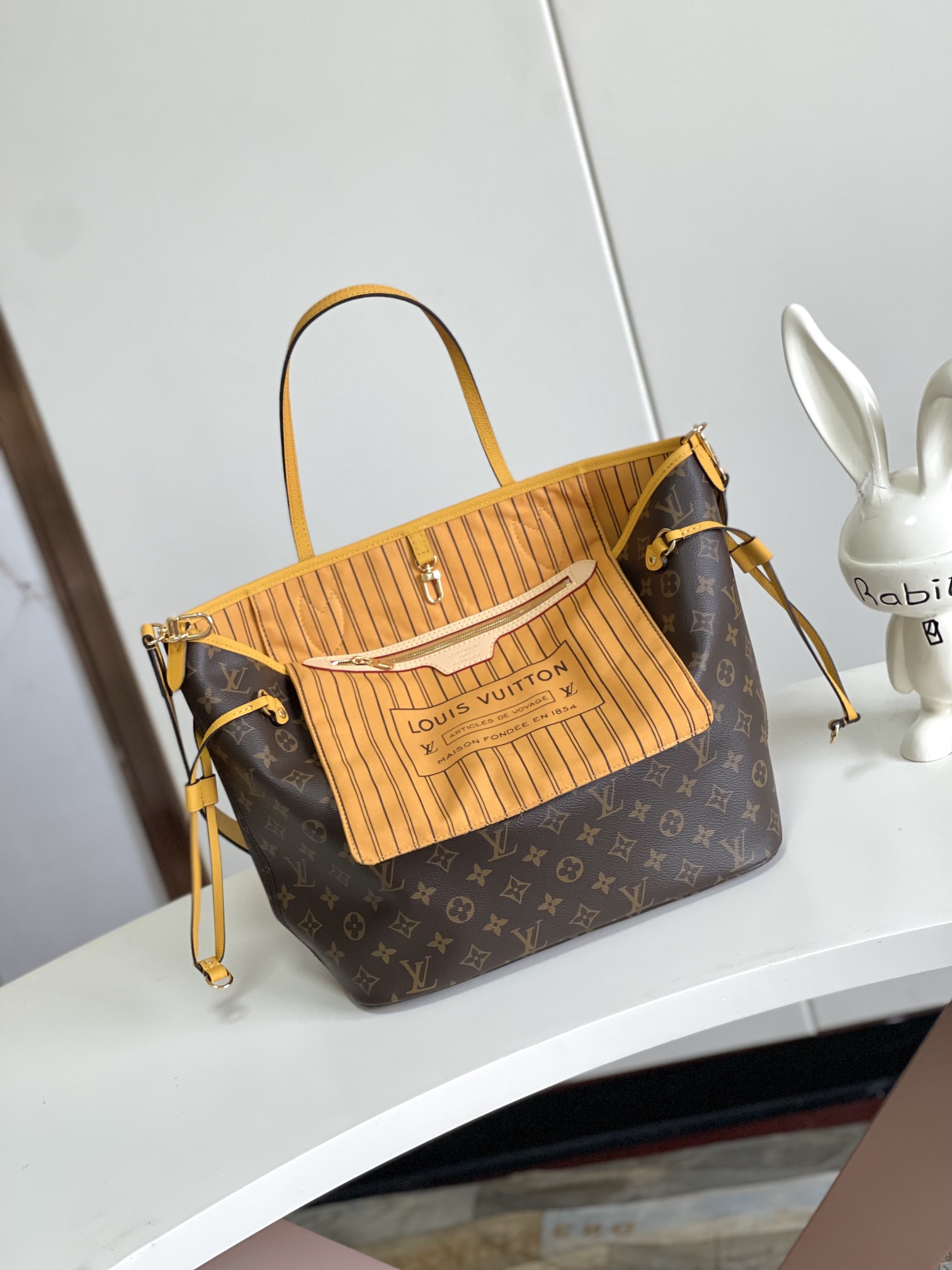 Louis Vuitton Neverfull MM Tote Bag in Damier Azur Canvas - Image 9