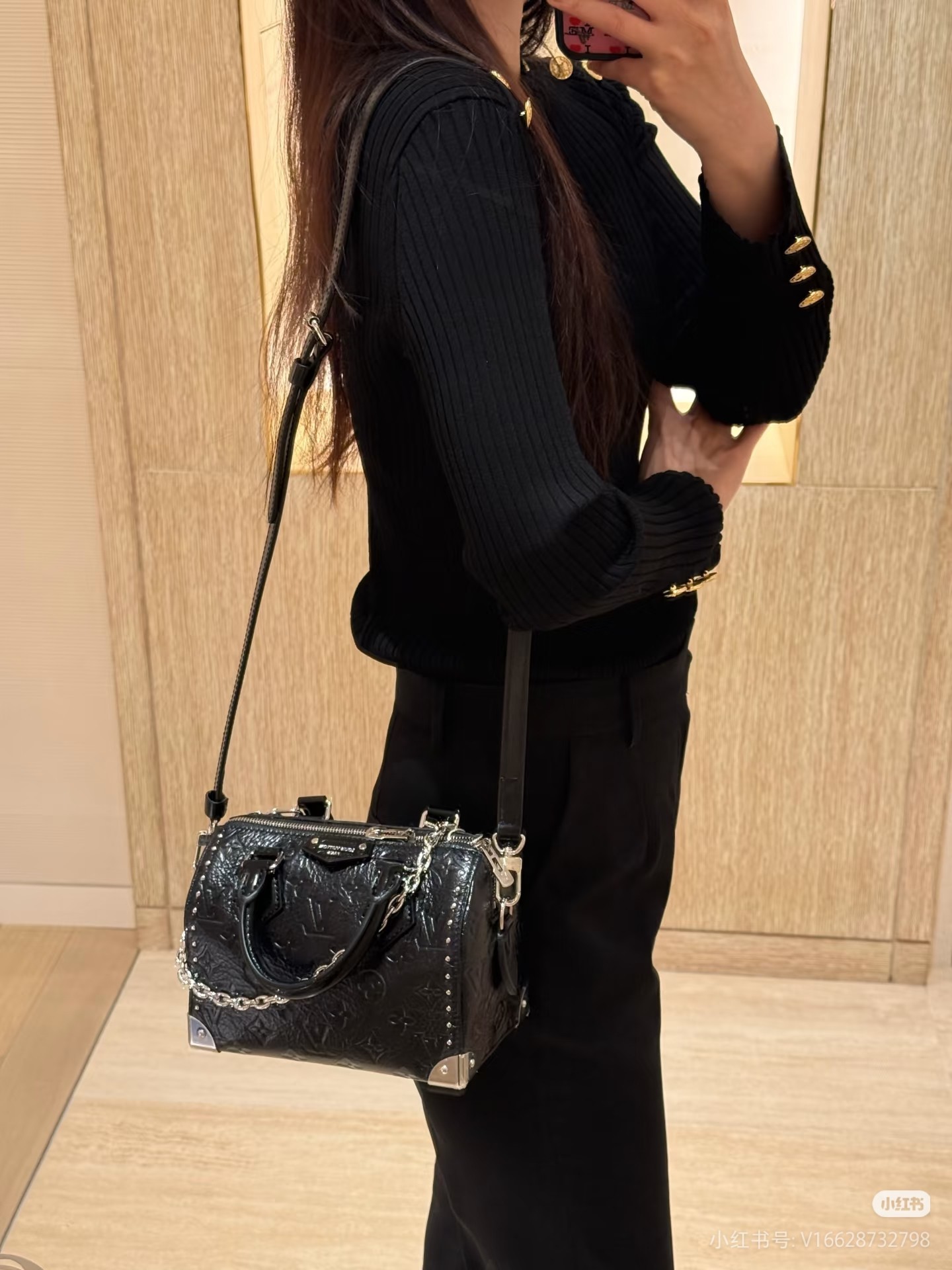 Louis Vuitton Speedy Trunk 20 Leather Crossbody Bag - Image 9