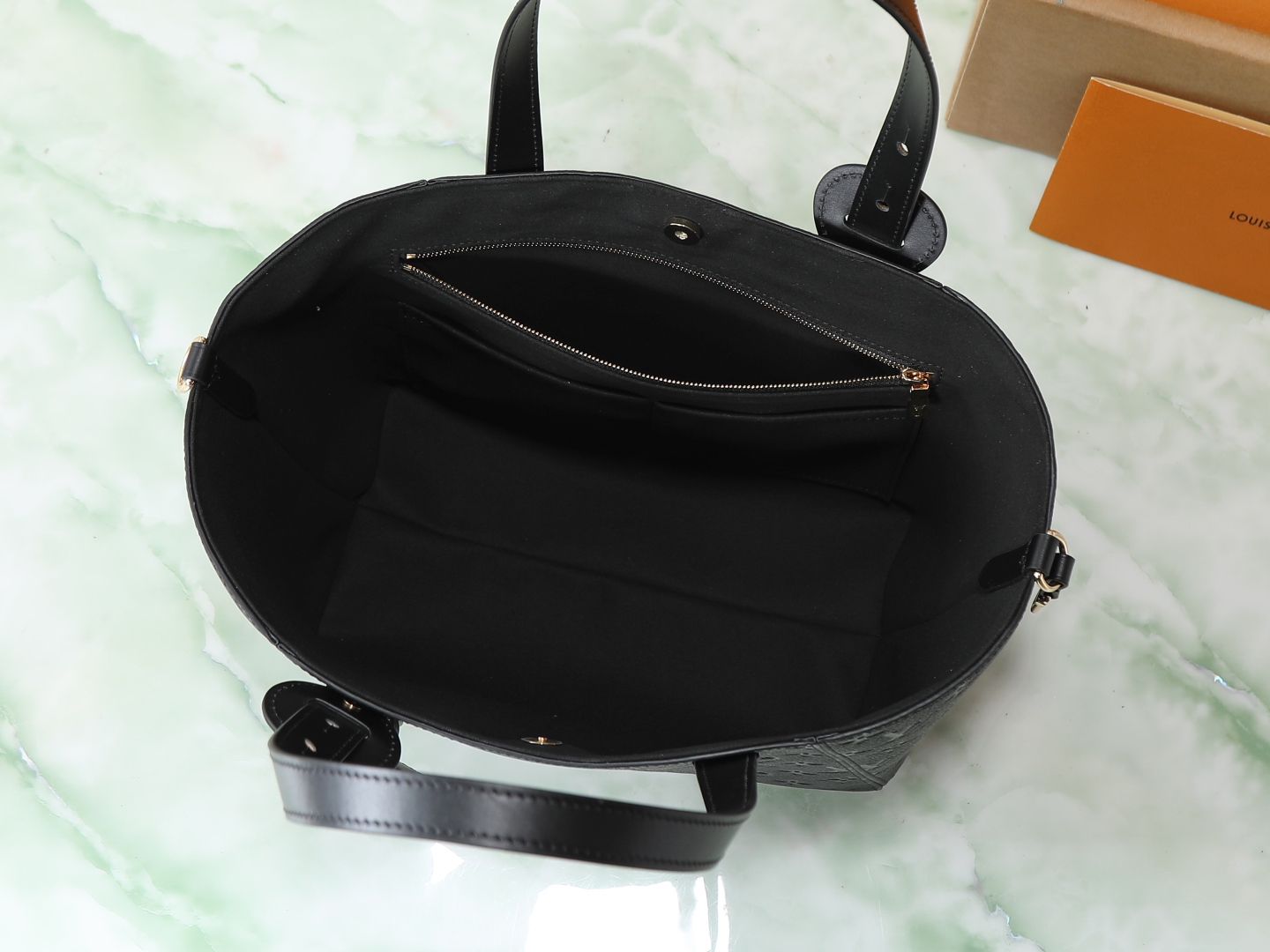 Louis Vuitton M25858 All-In One Small Hobo Tote Bag - Image 9