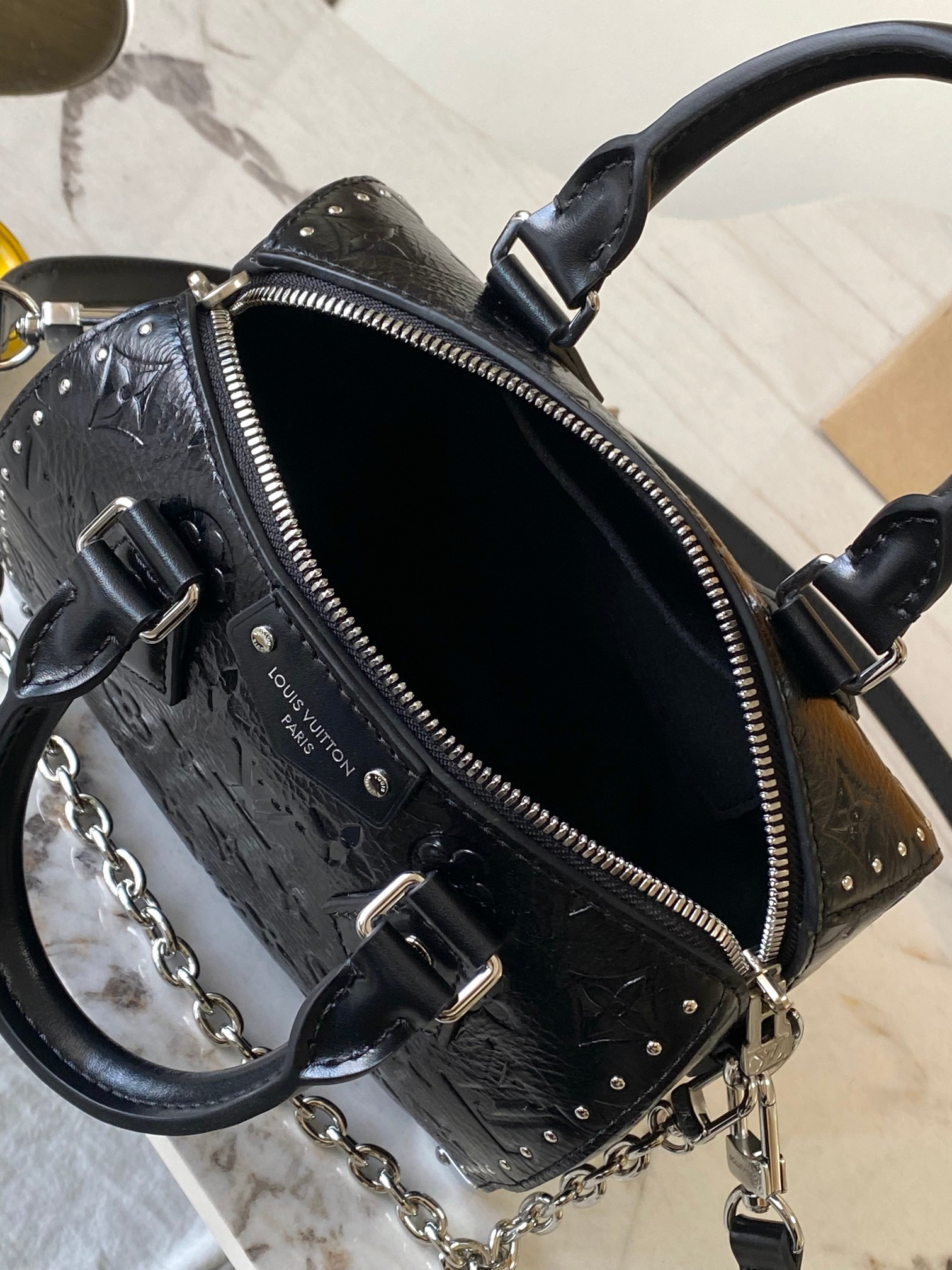 Louis Vuitton Speedy Trunk 20 Handbag - Image 9