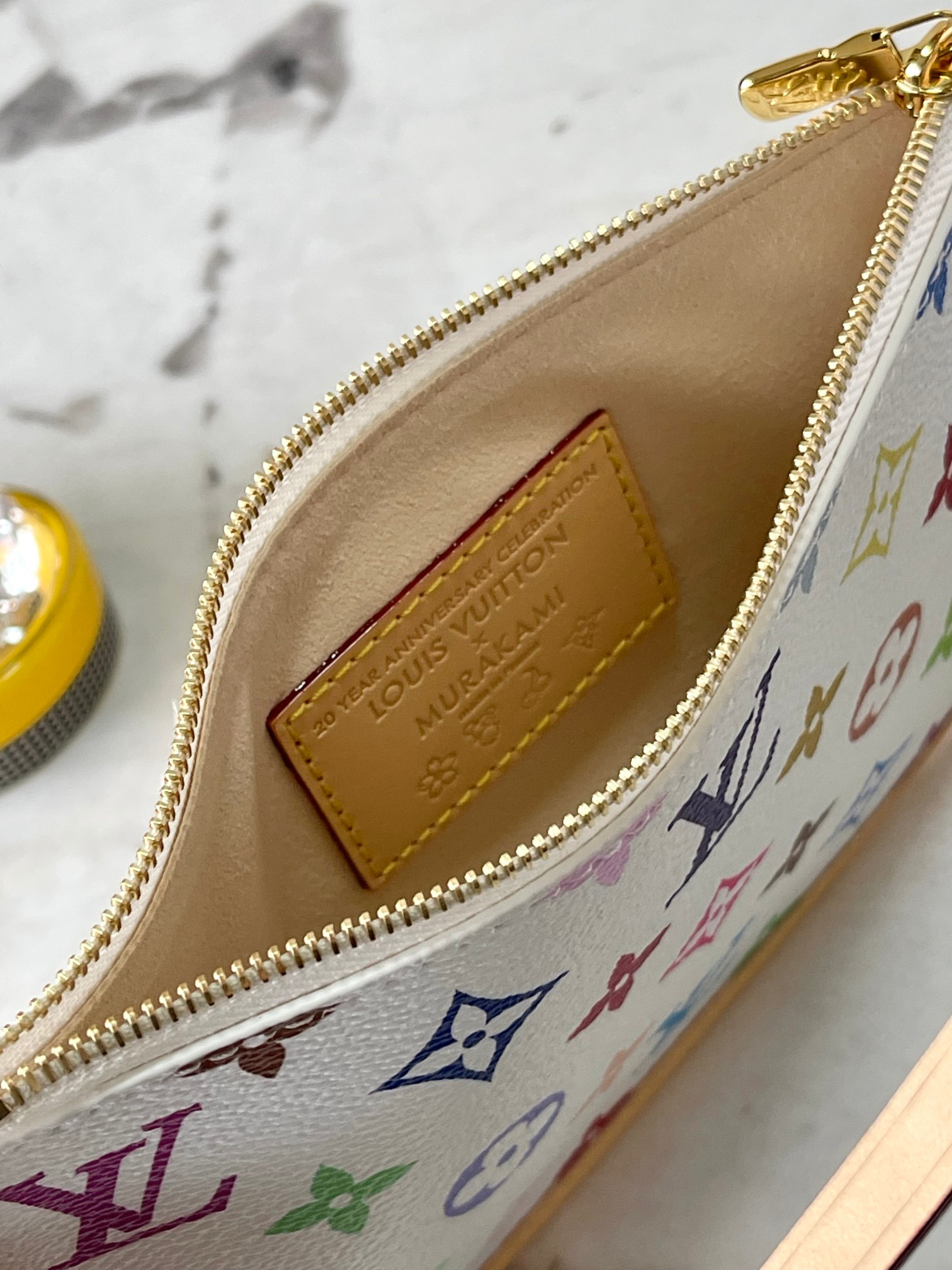 Leather Carryall Handbag - Image 9