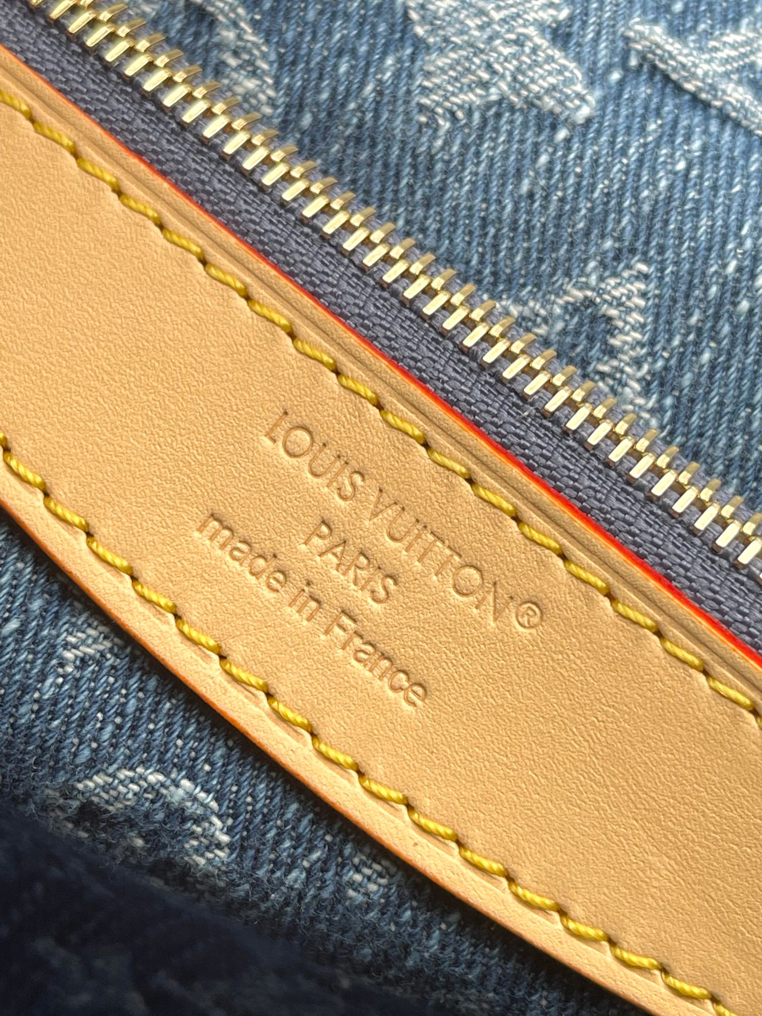 Diane Denim Crossbody Bag M13070 - Image 9