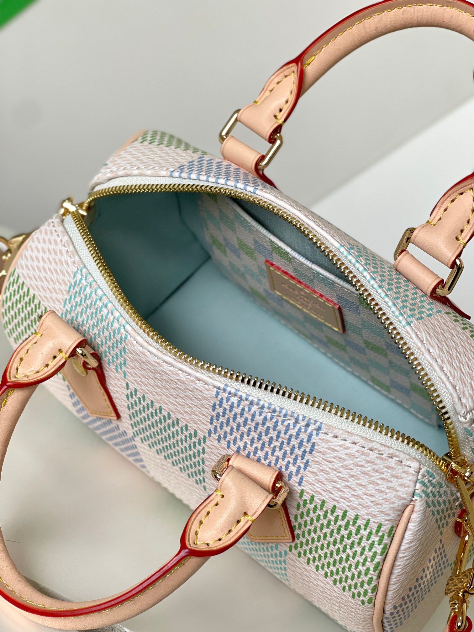 Louis Vuitton Speedy Bandoulière 20 Handbag - Image 9