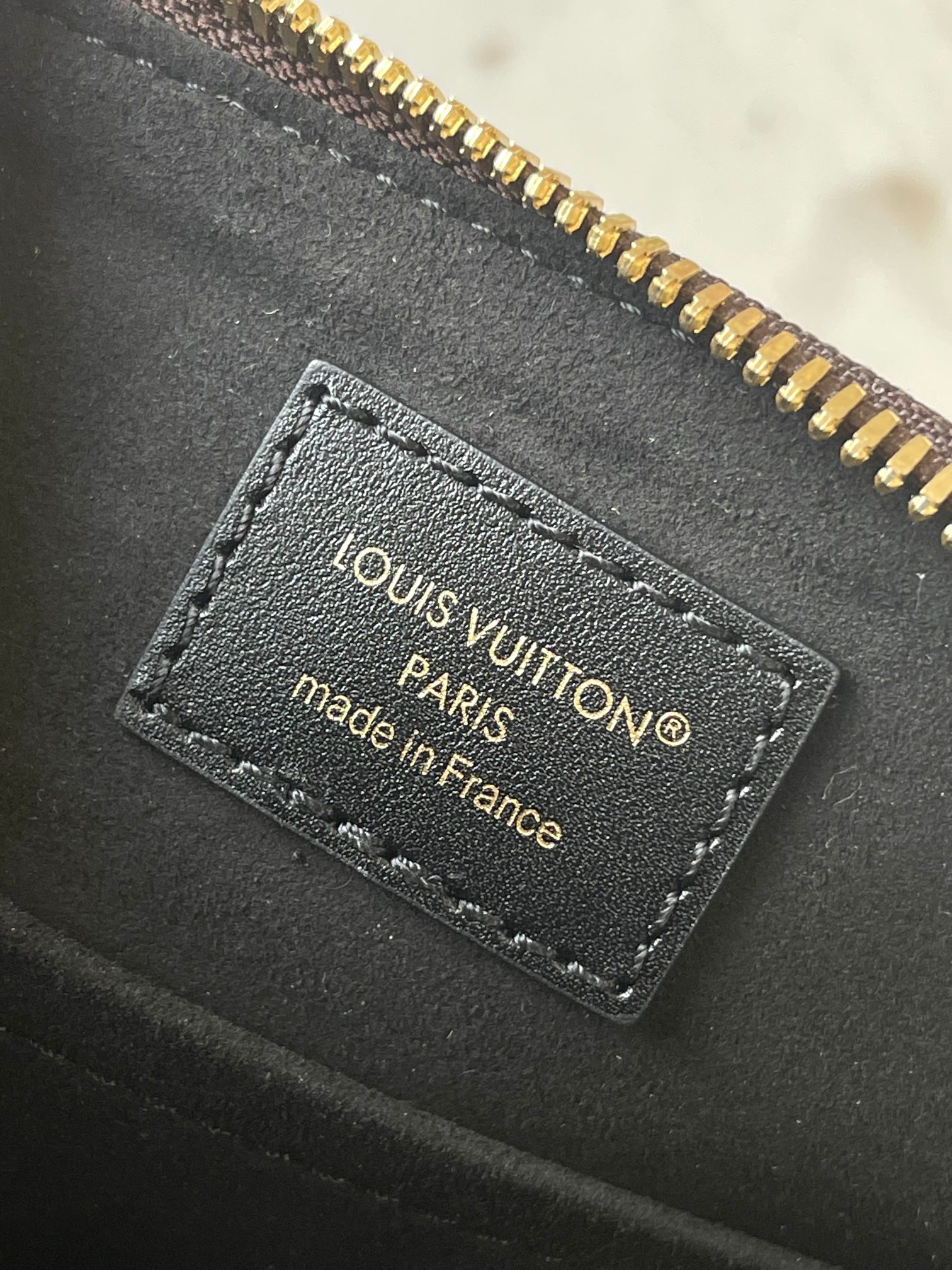 Louis Vuitton Alma BB Monogram Crossbody Bag - Image 9