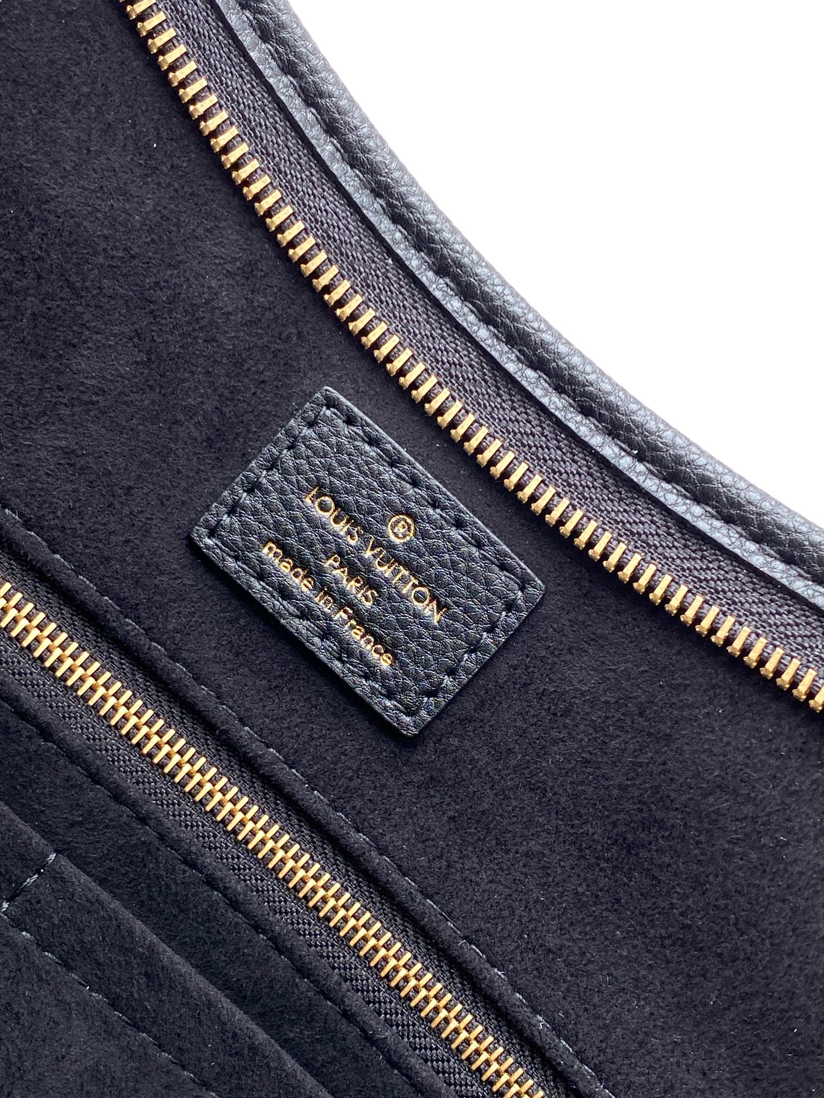 Louis Vuitton CarryAll Large Handbag M46289 - Image 9