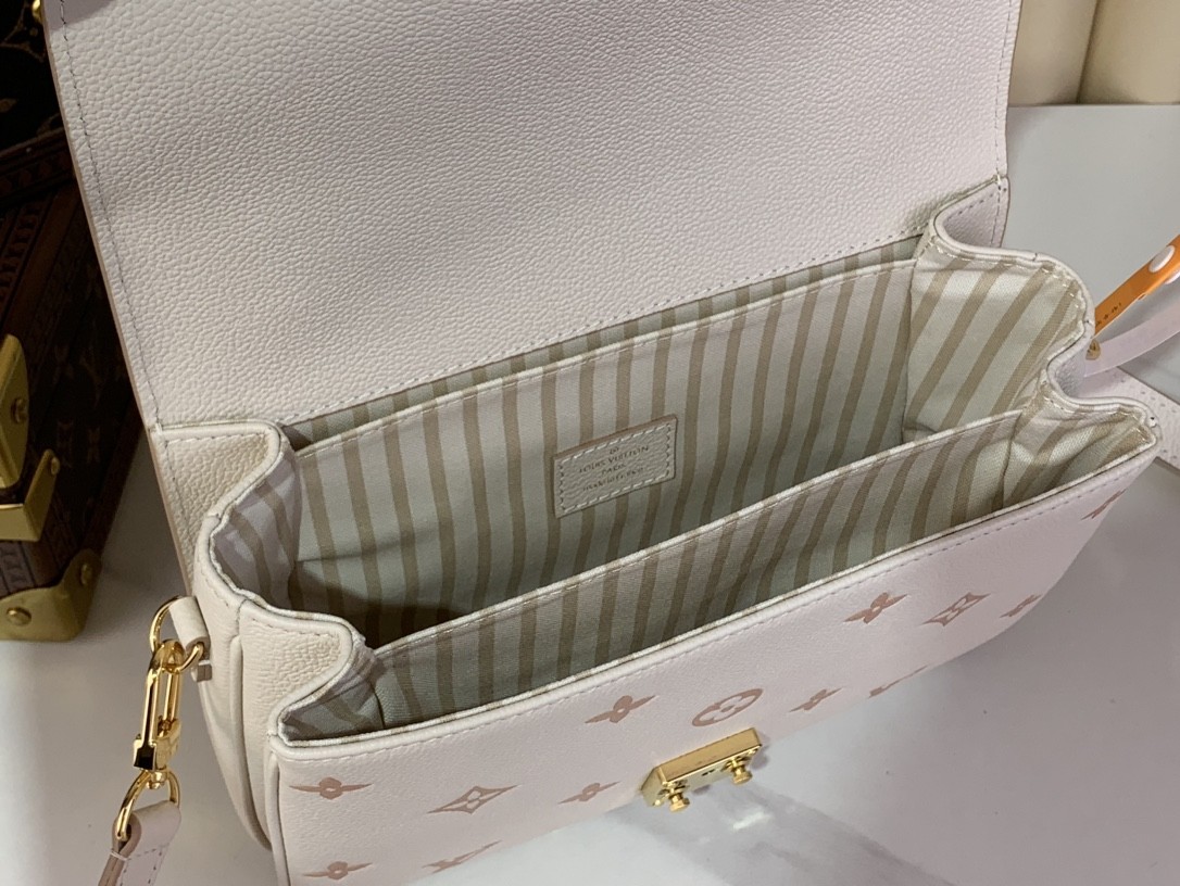 Pochette Métis MM Crossbody Bag in Monogram Empreinte Leather - Image 9