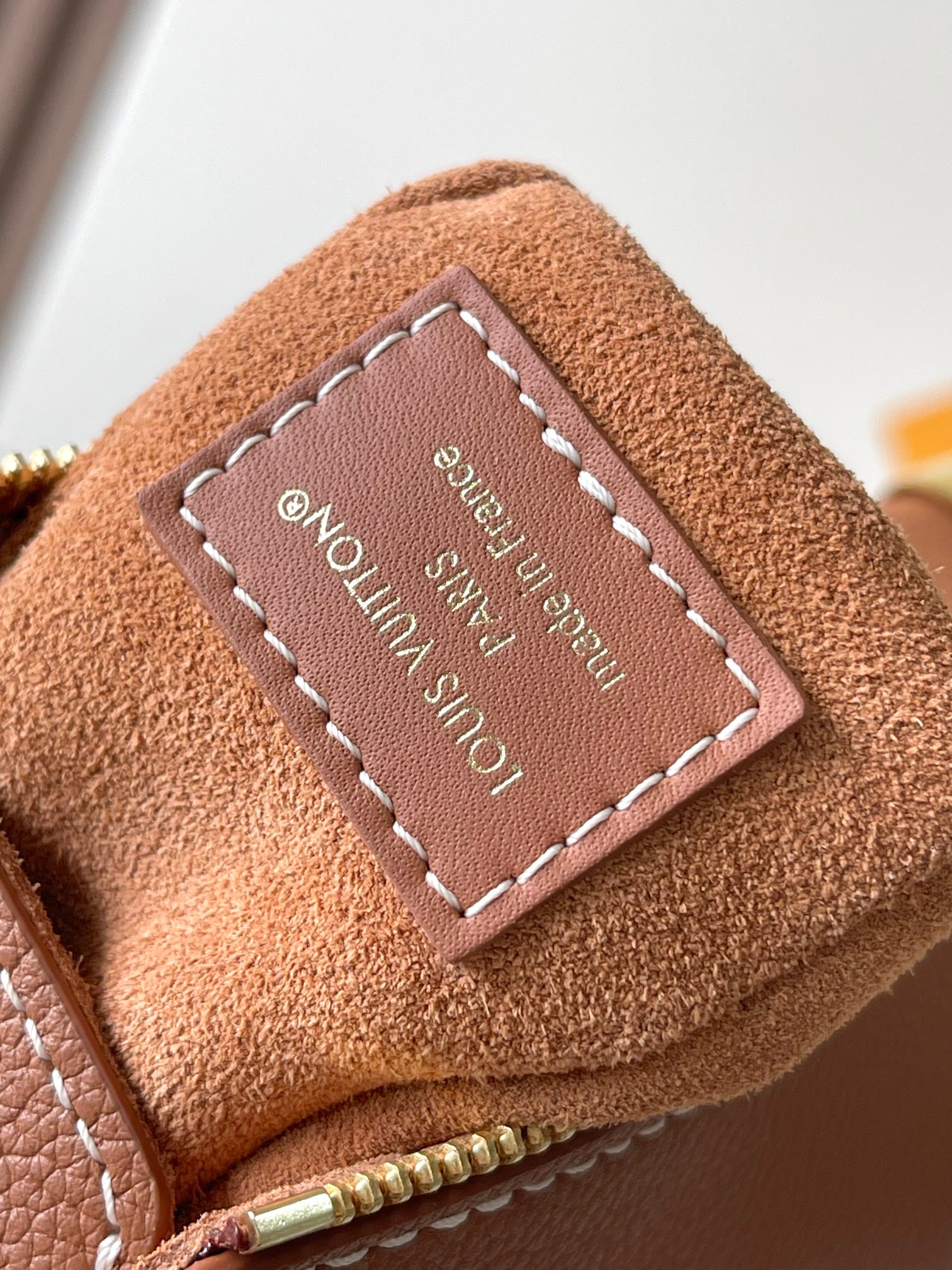 Side Trunk PM Handbag - Image 9