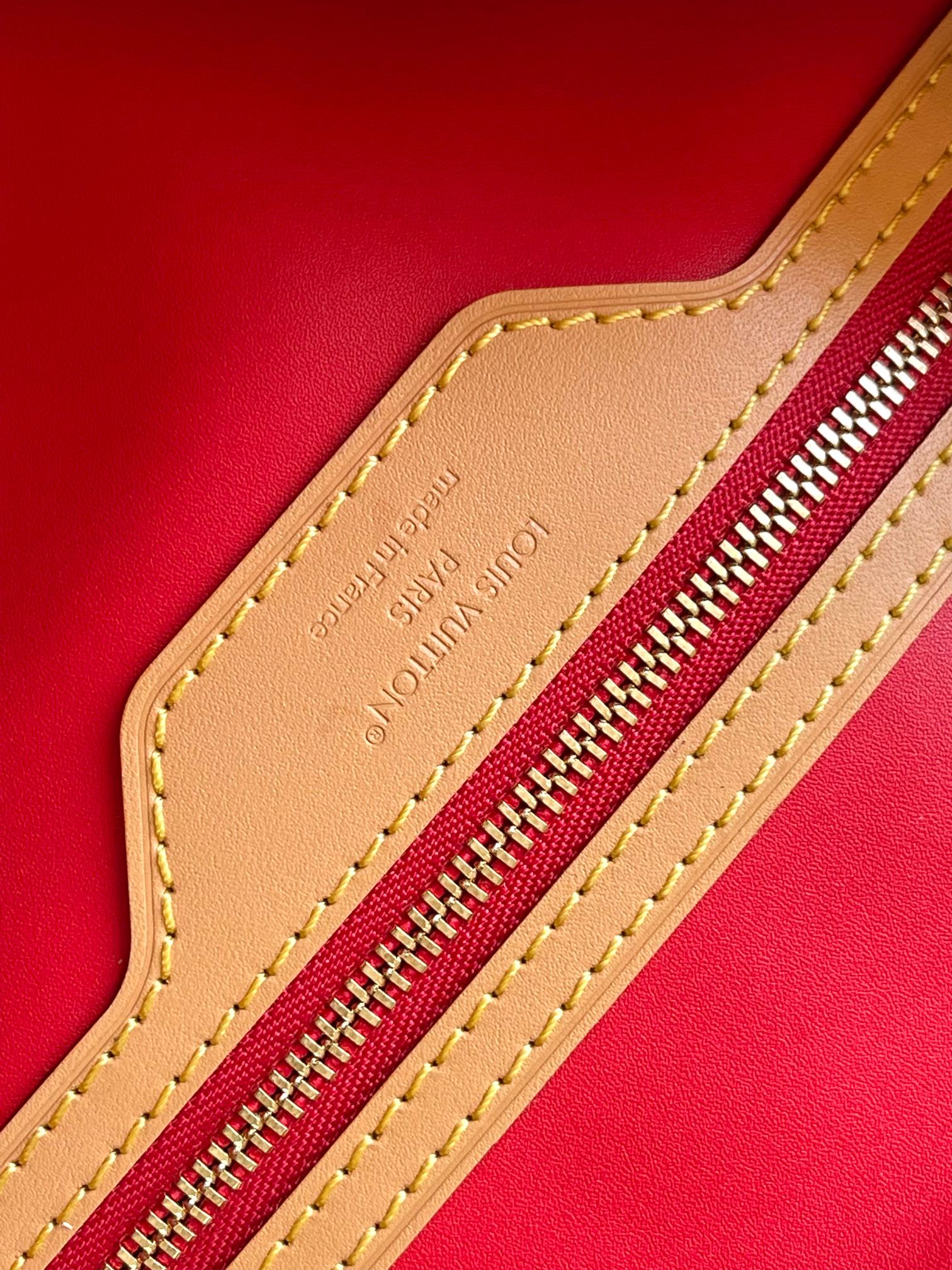 Louis Vuitton Speedy Soft 30 Handbag - Image 9