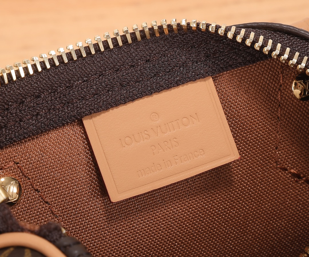 Louis Vuitton Nano Speedy Handbag - Image 9