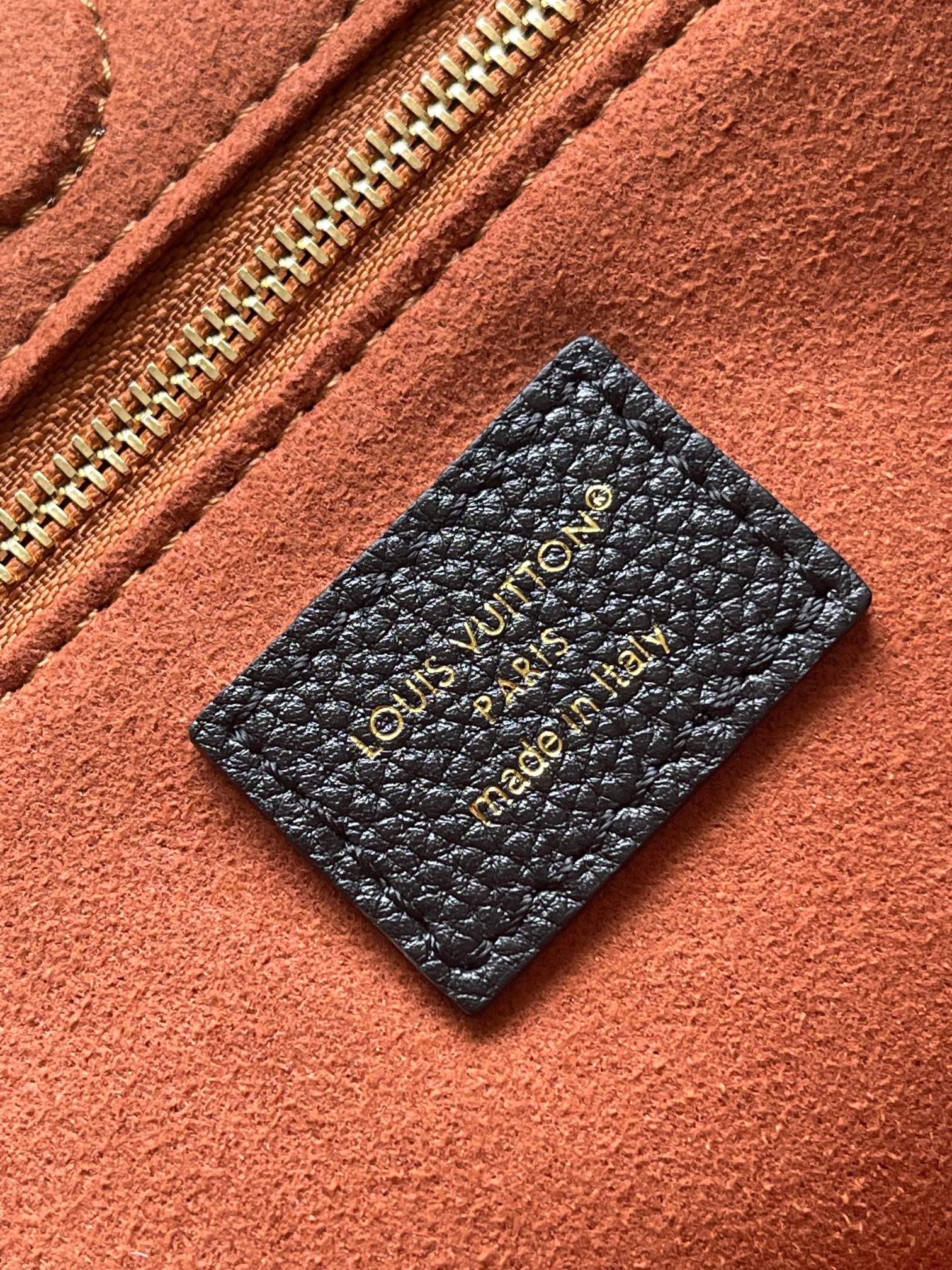 Louis Vuitton Anytime Small Handbag in Monogram Empreinte Leather - Image 9