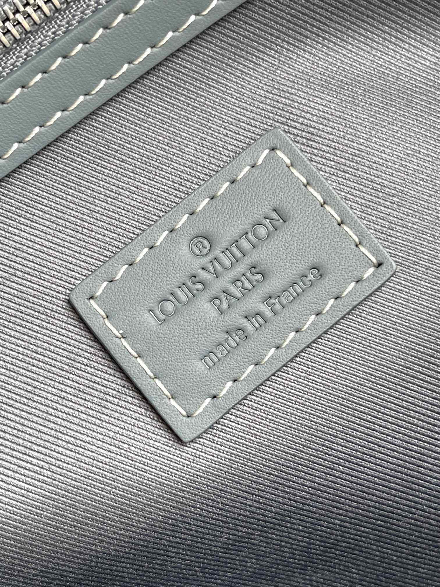 Louis Vuitton Keepall Bandoulière 50 Denim Travel Bag - Image 9
