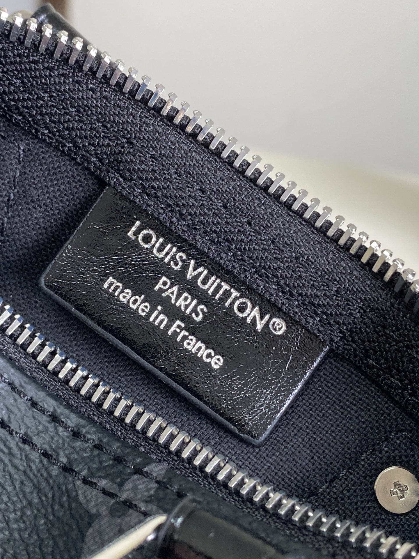 Louis Vuitton Nano Speedy Bag M26573 - Image 9