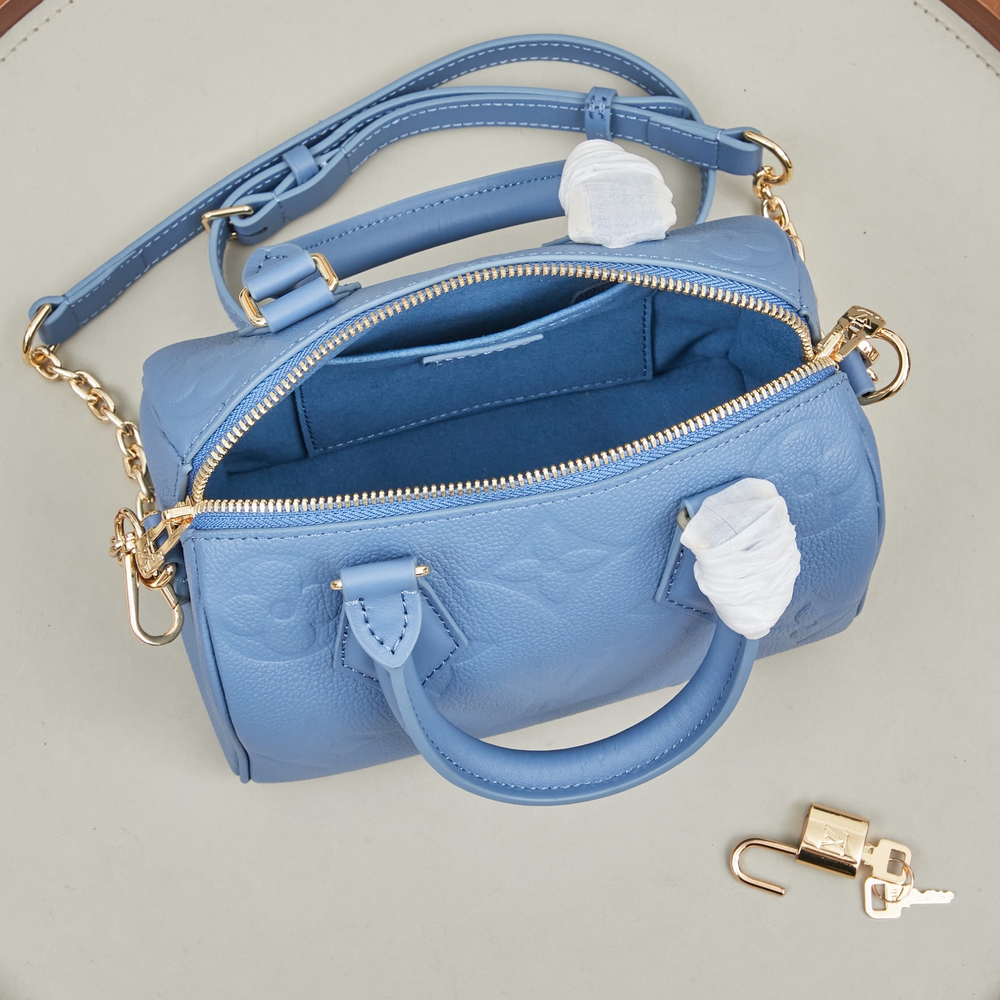 Louis Vuitton Speedy Bandoulière 20 Handbag in Blue Monogram Empreinte Leather - Image 9