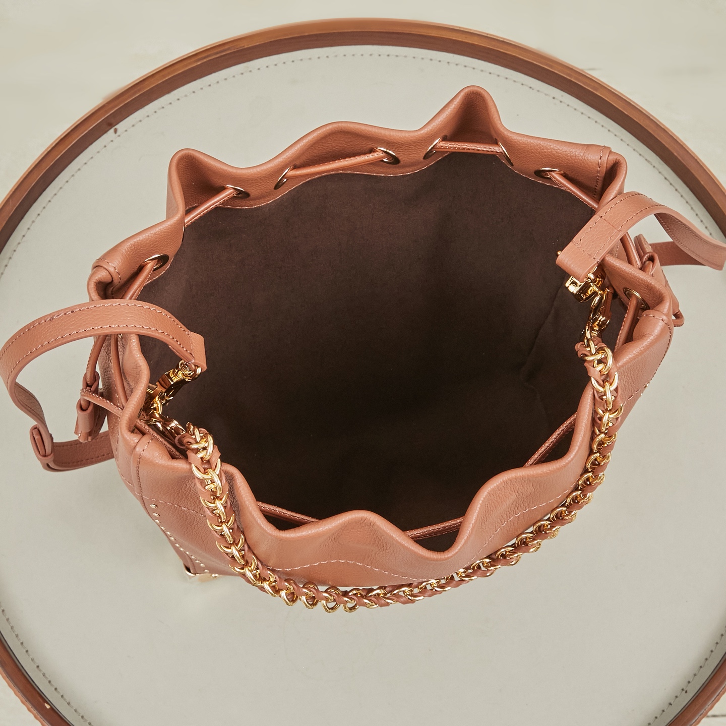 Louis Vuitton Noé Monogram Reverse Canvas Bucket Bag - Image 9