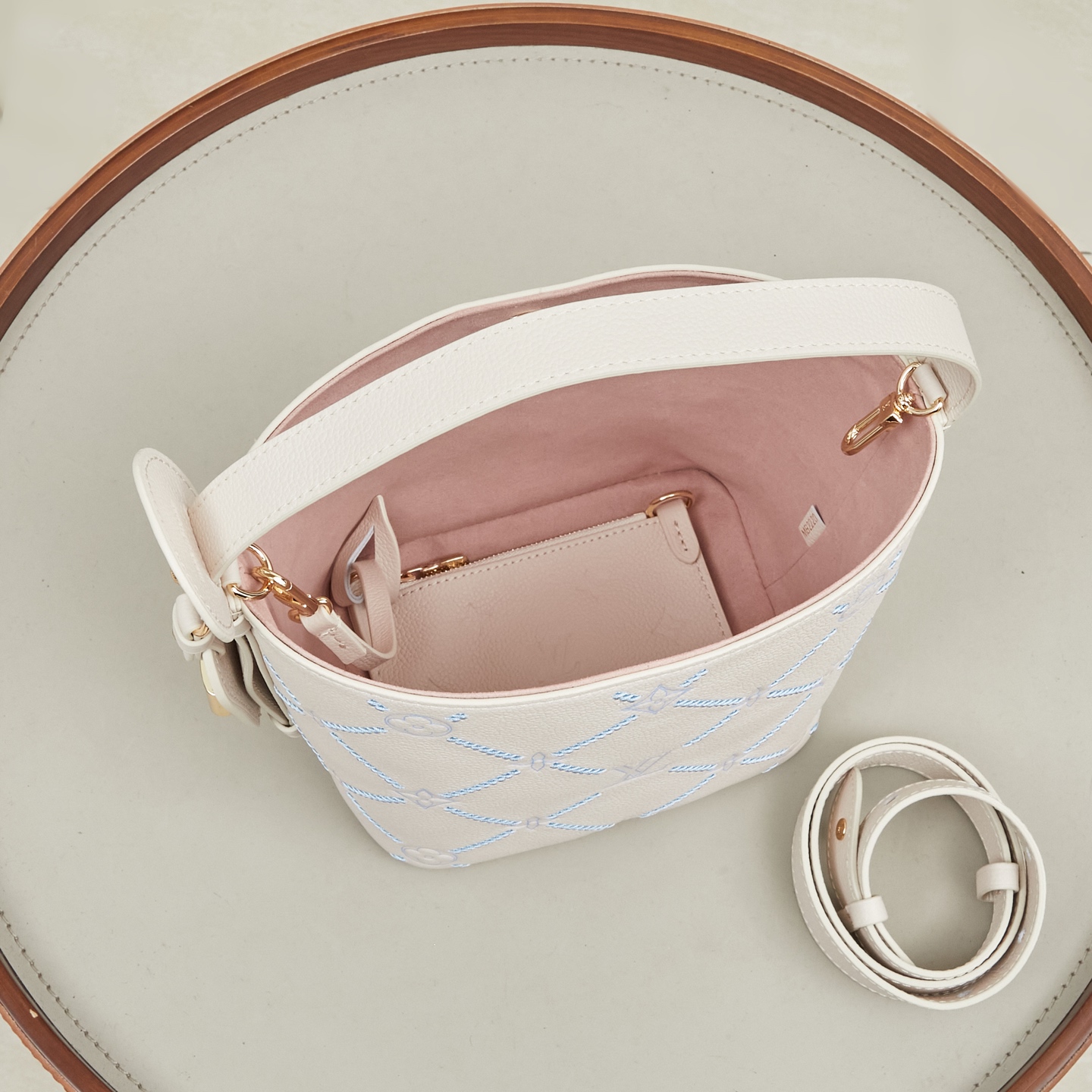Louis Vuitton All In BB Handbag M28910 - Image 9